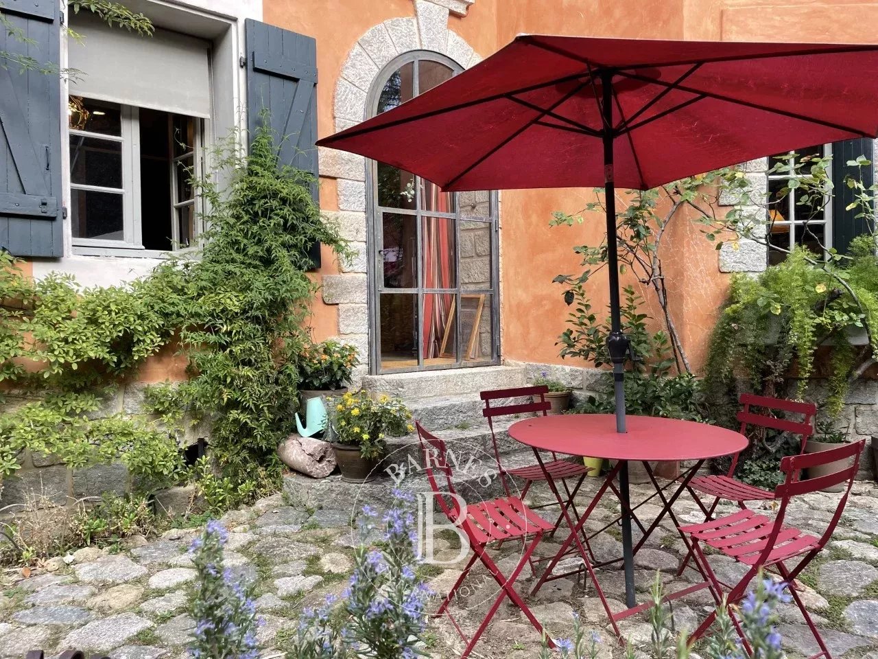 Köy evi Vernet-les-Bains