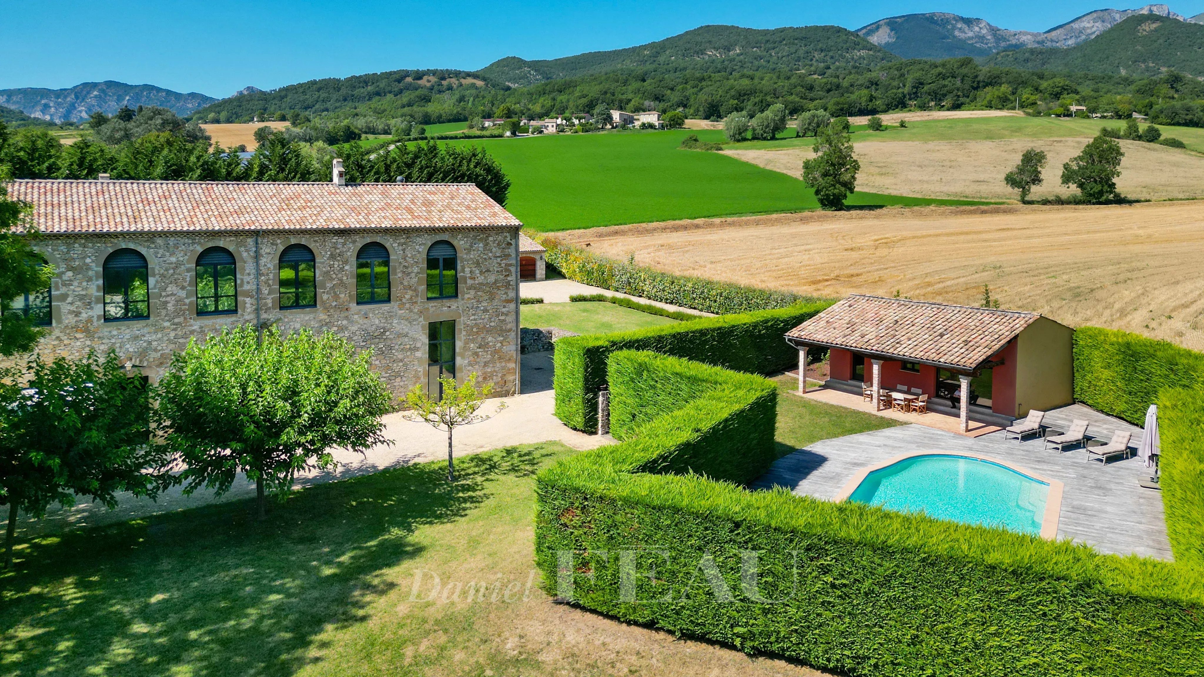 Drôme – A renovated period property