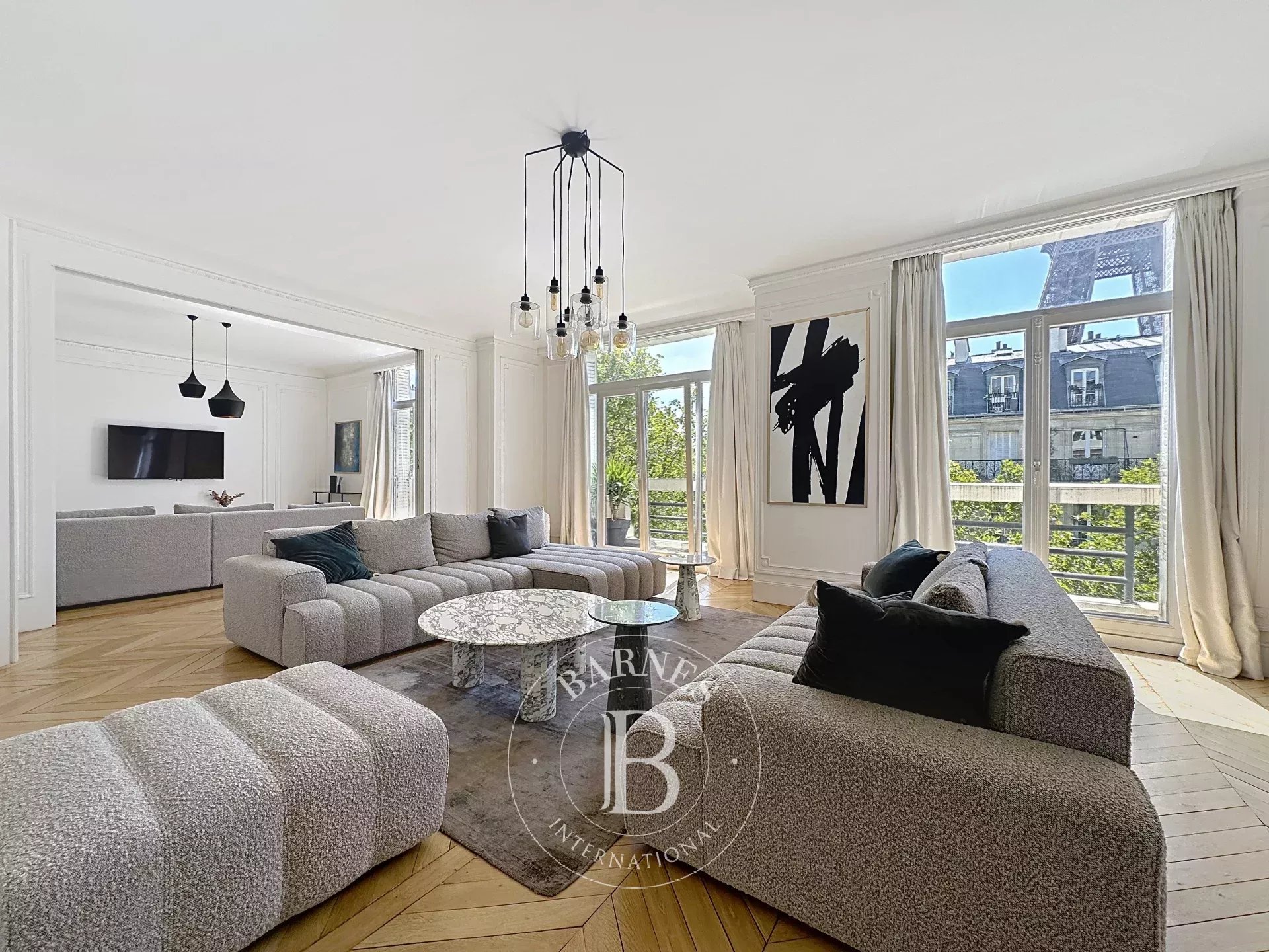 Appartement Paris 75007  -  ref 2766255 (picture 1)