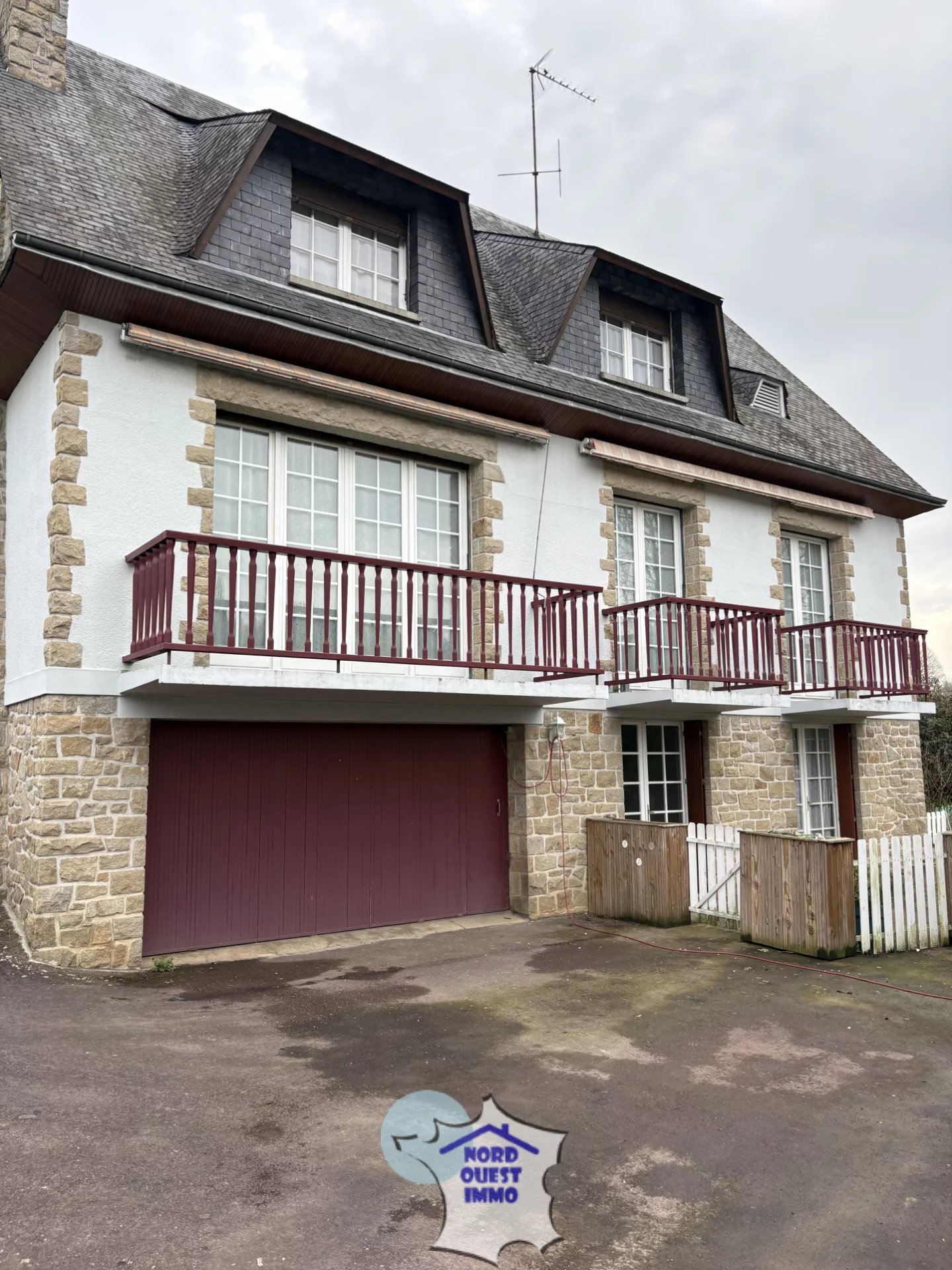 PAVILLON DHABITATION TRADITIONNEL