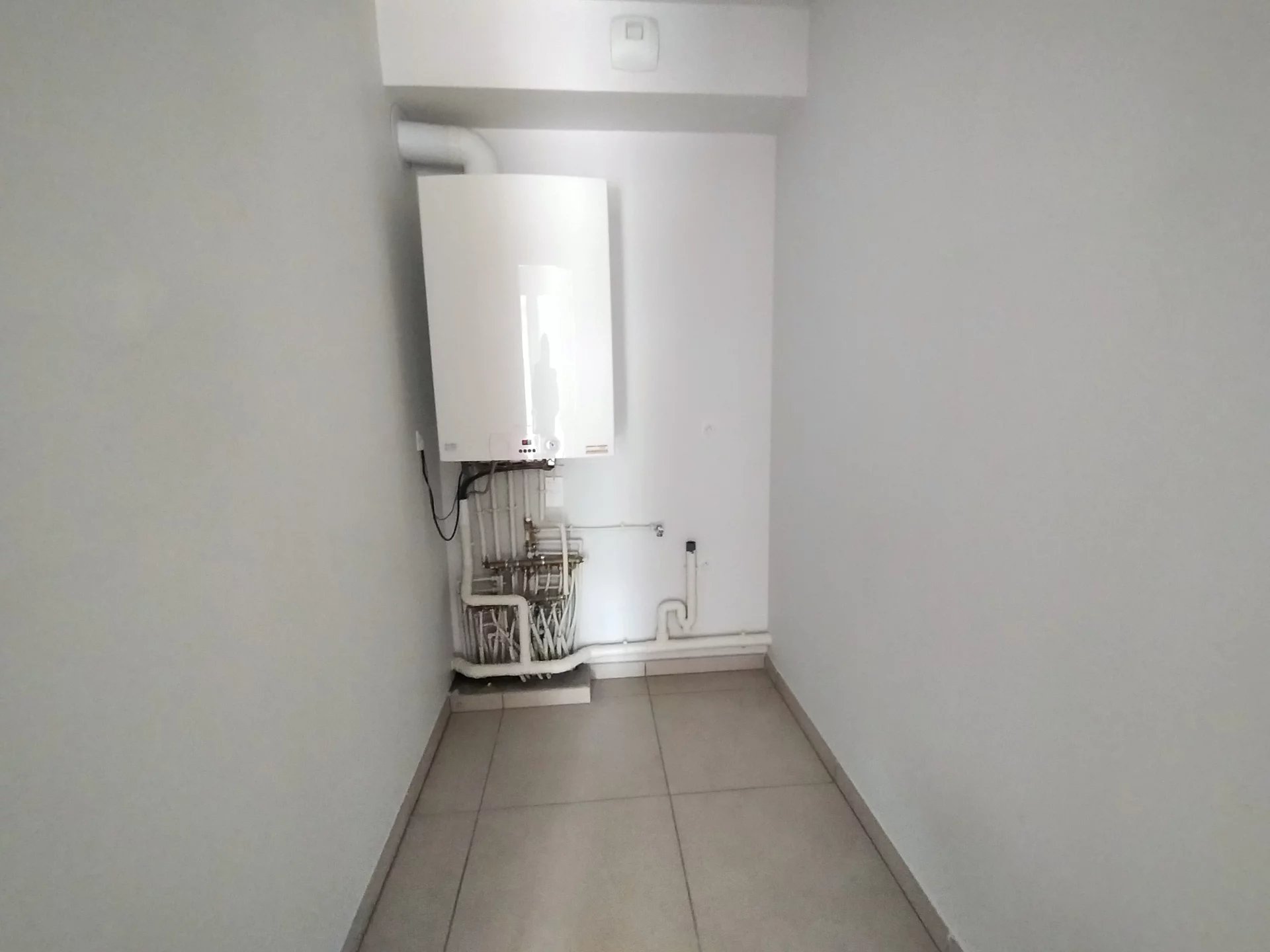 5249738 Location Lyon 9ème