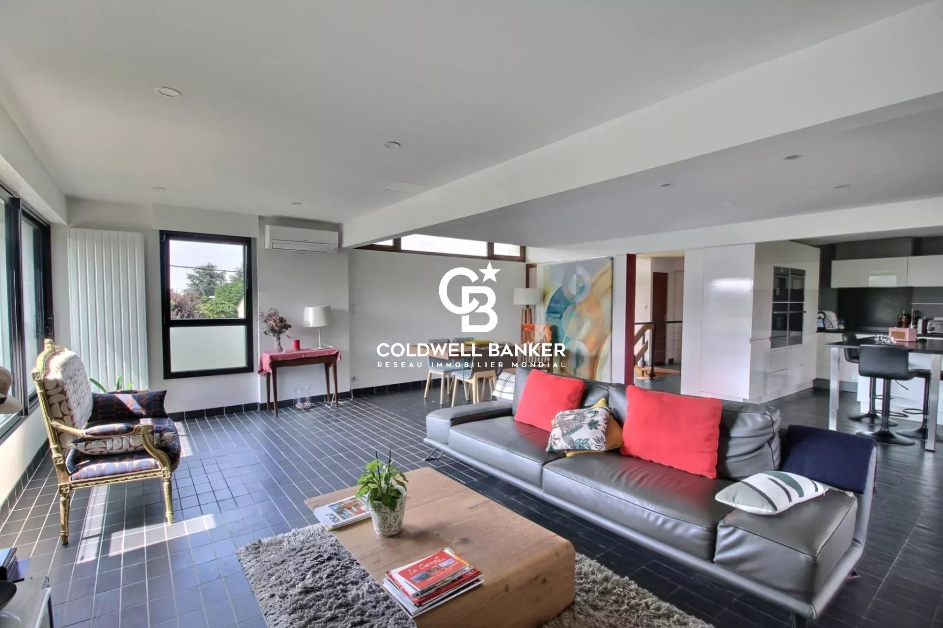 Agence immobilière de Silver Coast Int. Realty