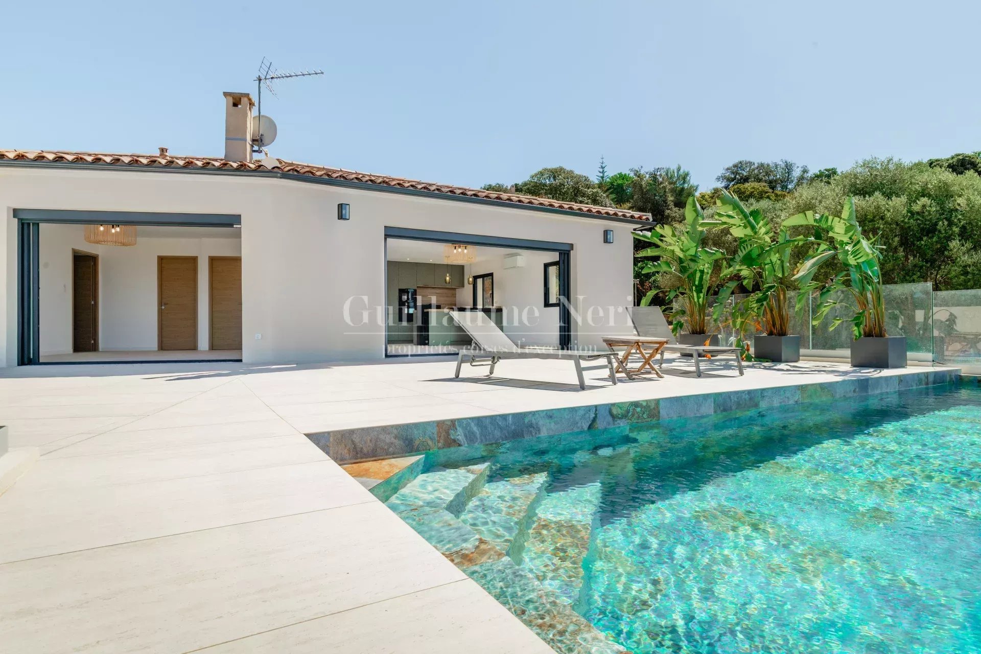 Villa Lumina, piscine vue mer panoramique