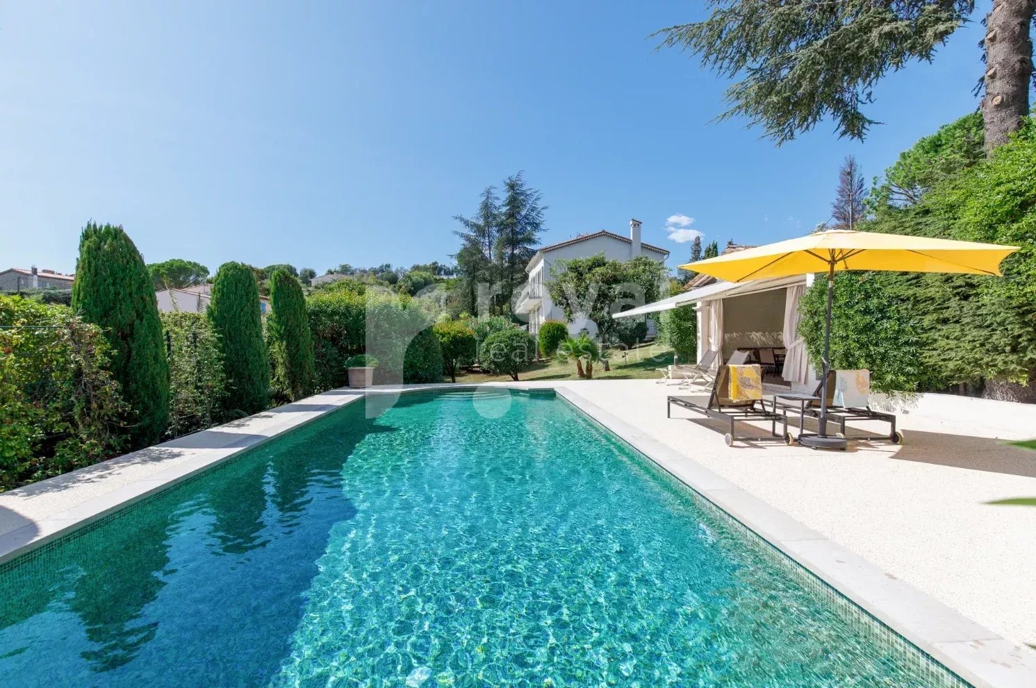 Villa moderne avec piscine au calme — photo 11