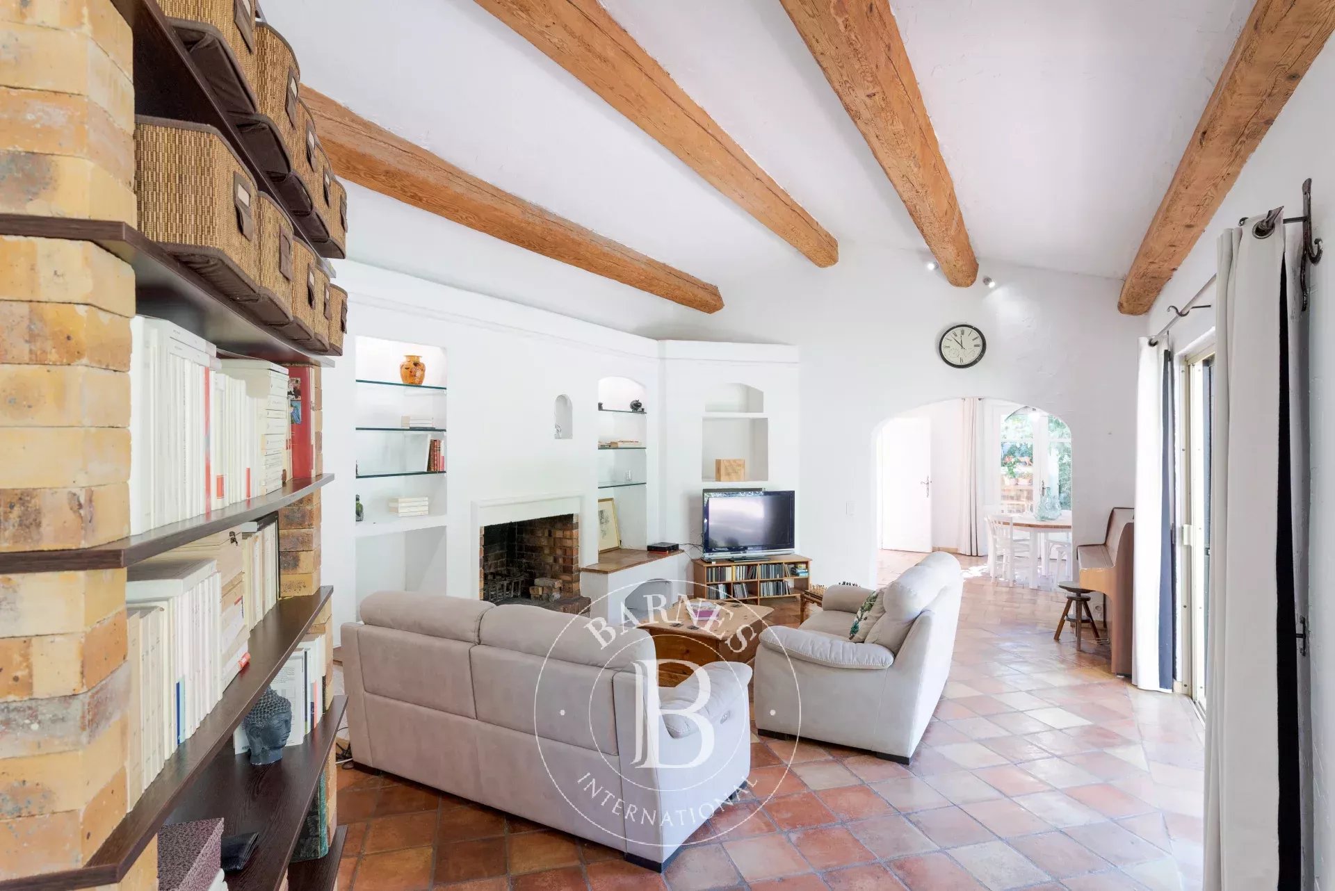 Villa Roquefort-les-Pins - picture 11