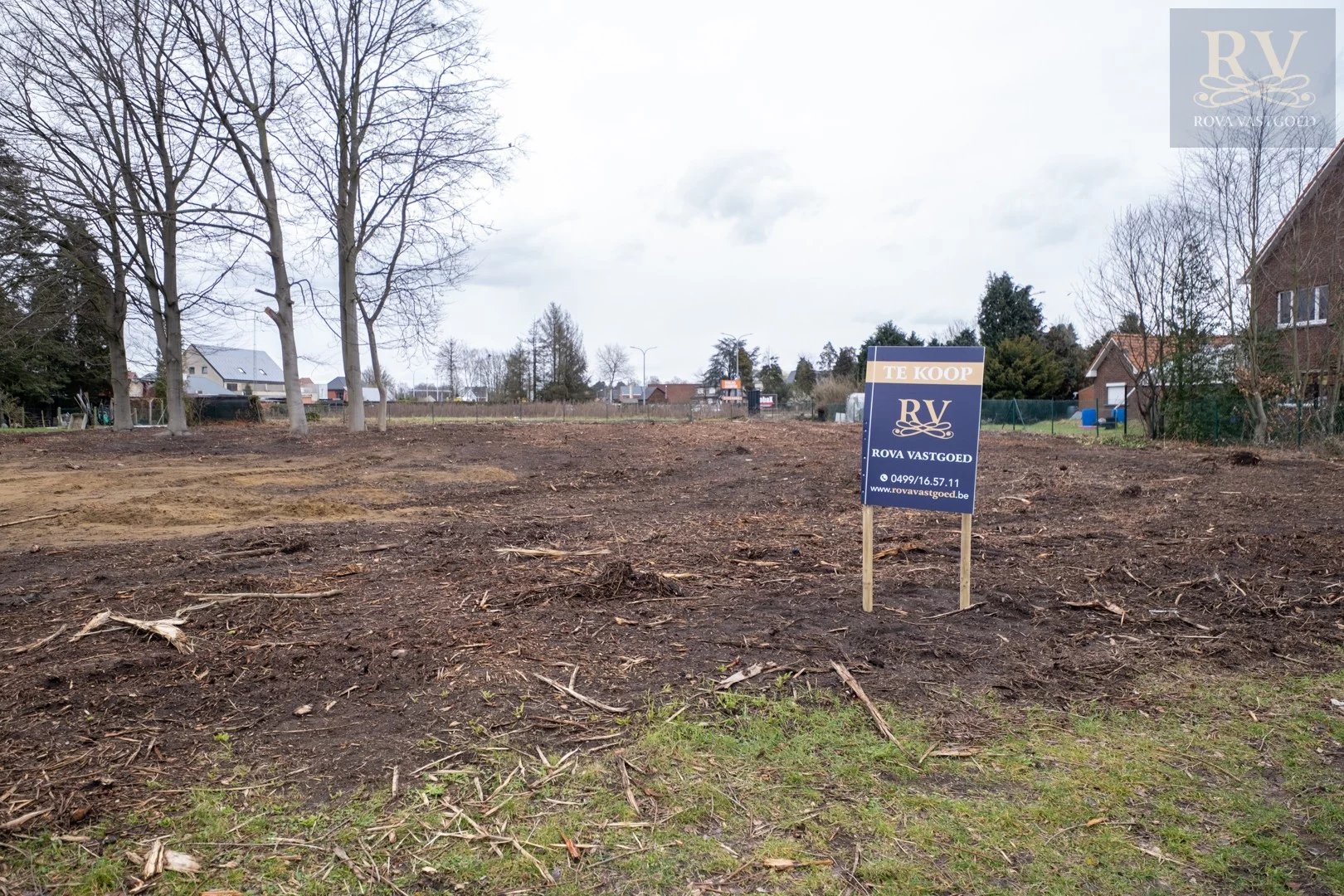 PRACHTIG BOUWPERCEELD VOOR HOB  VAN 7A58CA OP CENTRALE LOCATIE IN ZONHOVEN