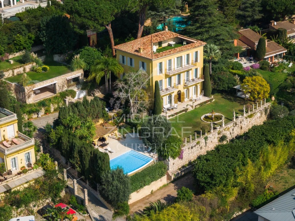 Villa for sale in Eze — 18th Century Luxury Villa Eze sur Mer | Italian Style Family Estate