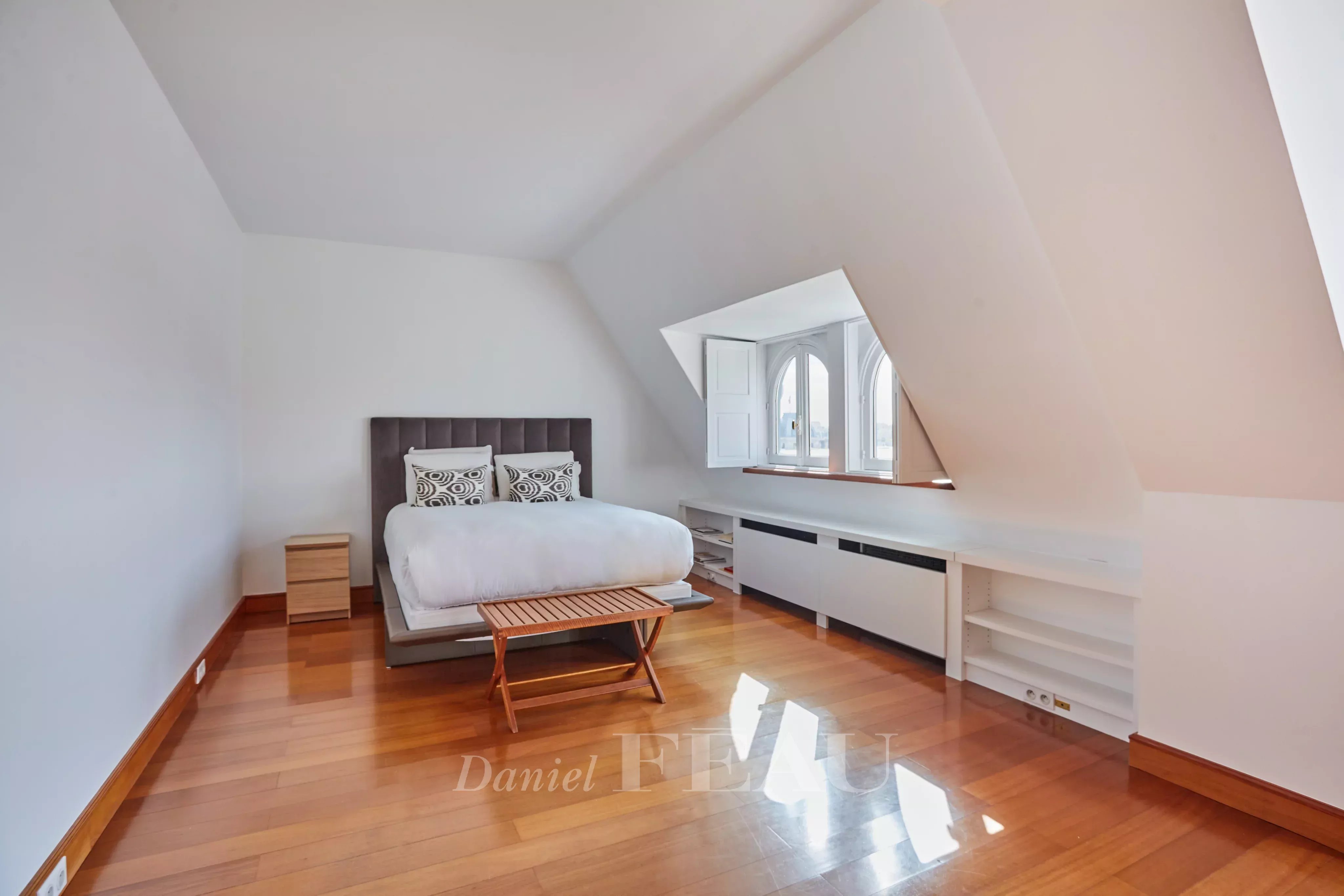 Rental Apartment Paris 7th