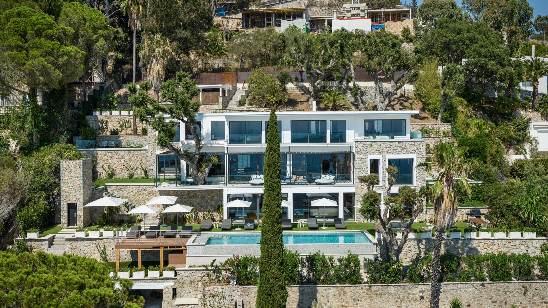 Belle villa contemporaine