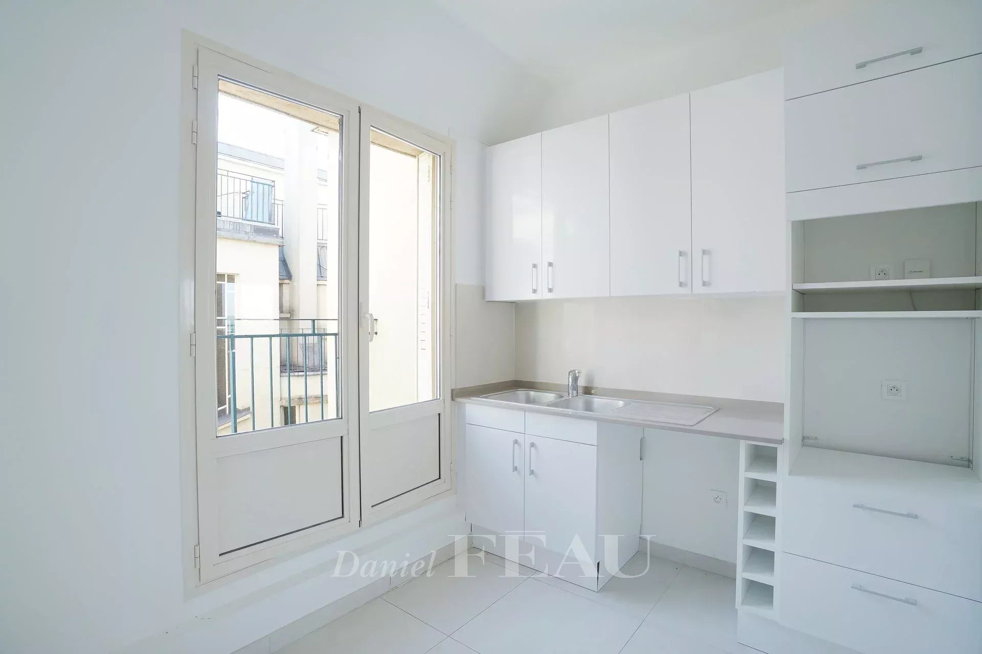 Rental Apartment Paris 16th