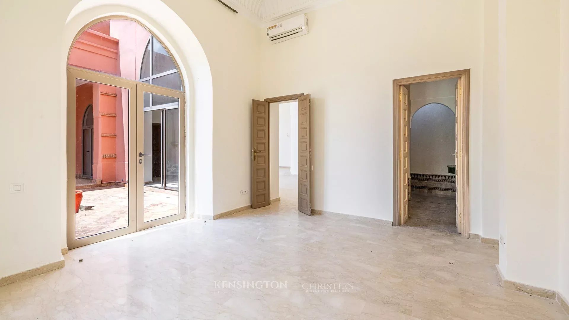 3 Bedroom Villa/Townhouse's Image 19