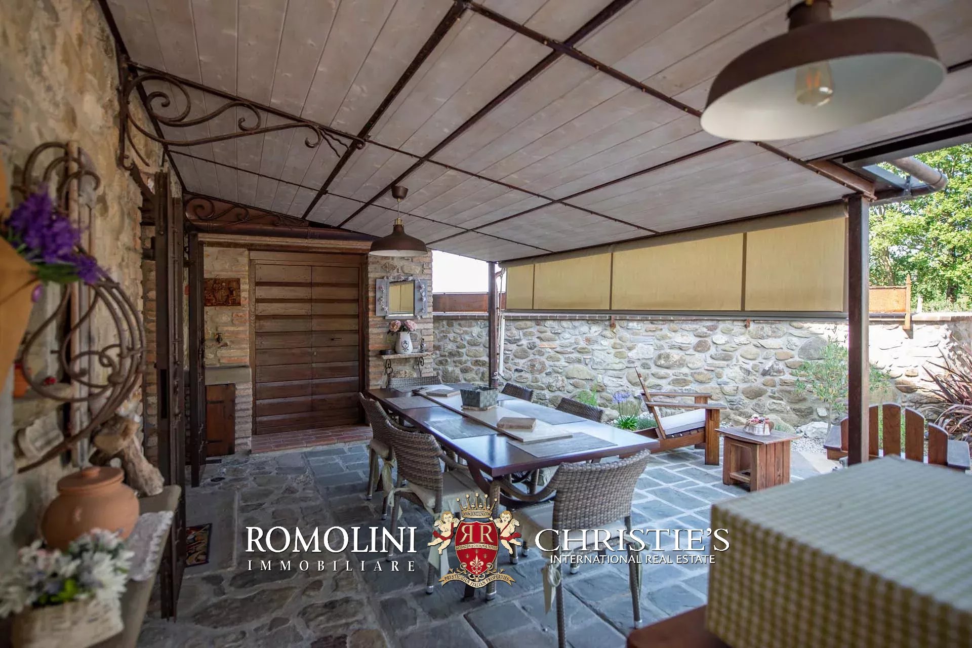 4 Bedroom Villa/Townhouse's Image 28