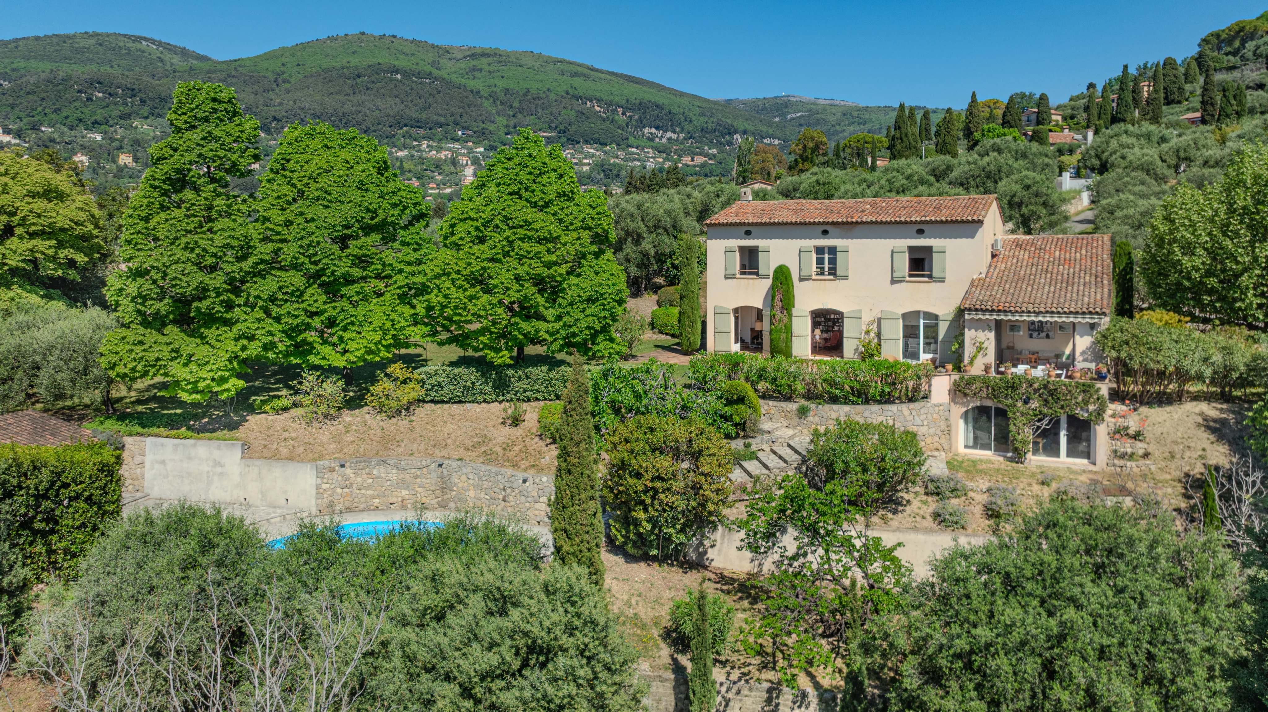 Charmante Bastide avec vue panoramique collines et mer