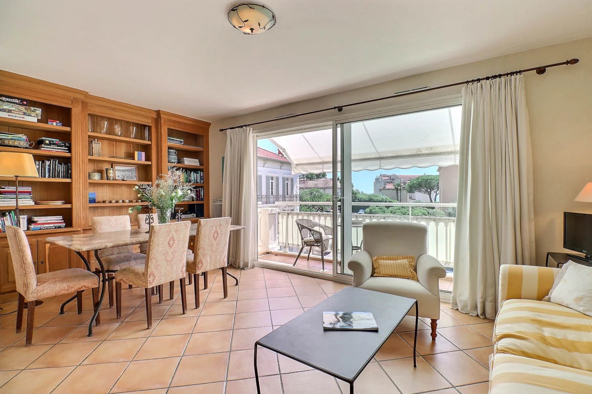 Bright apartment in the city center - Sainte Maxime