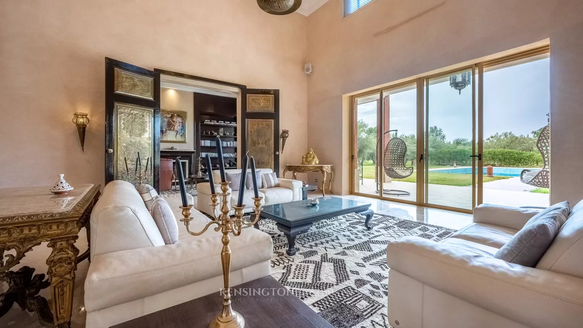 5 Bedroom Villa/Townhouse's Image 6