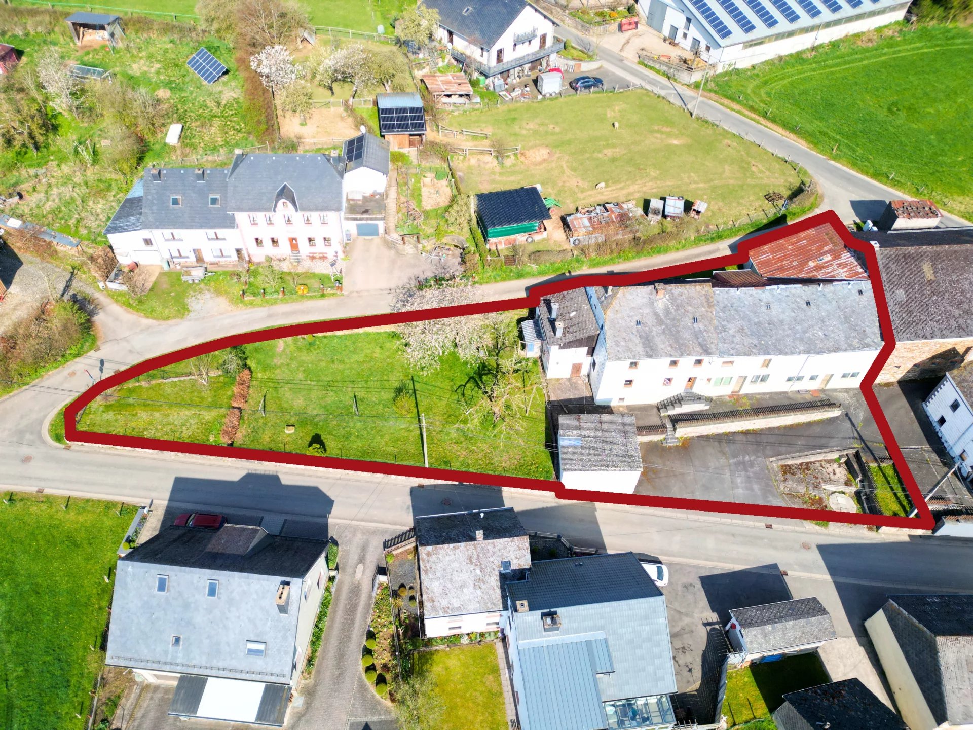 Voormalige boerderij te koop in Lascheid – rustig, dicht bij de natuur en vol mogelijkheden!