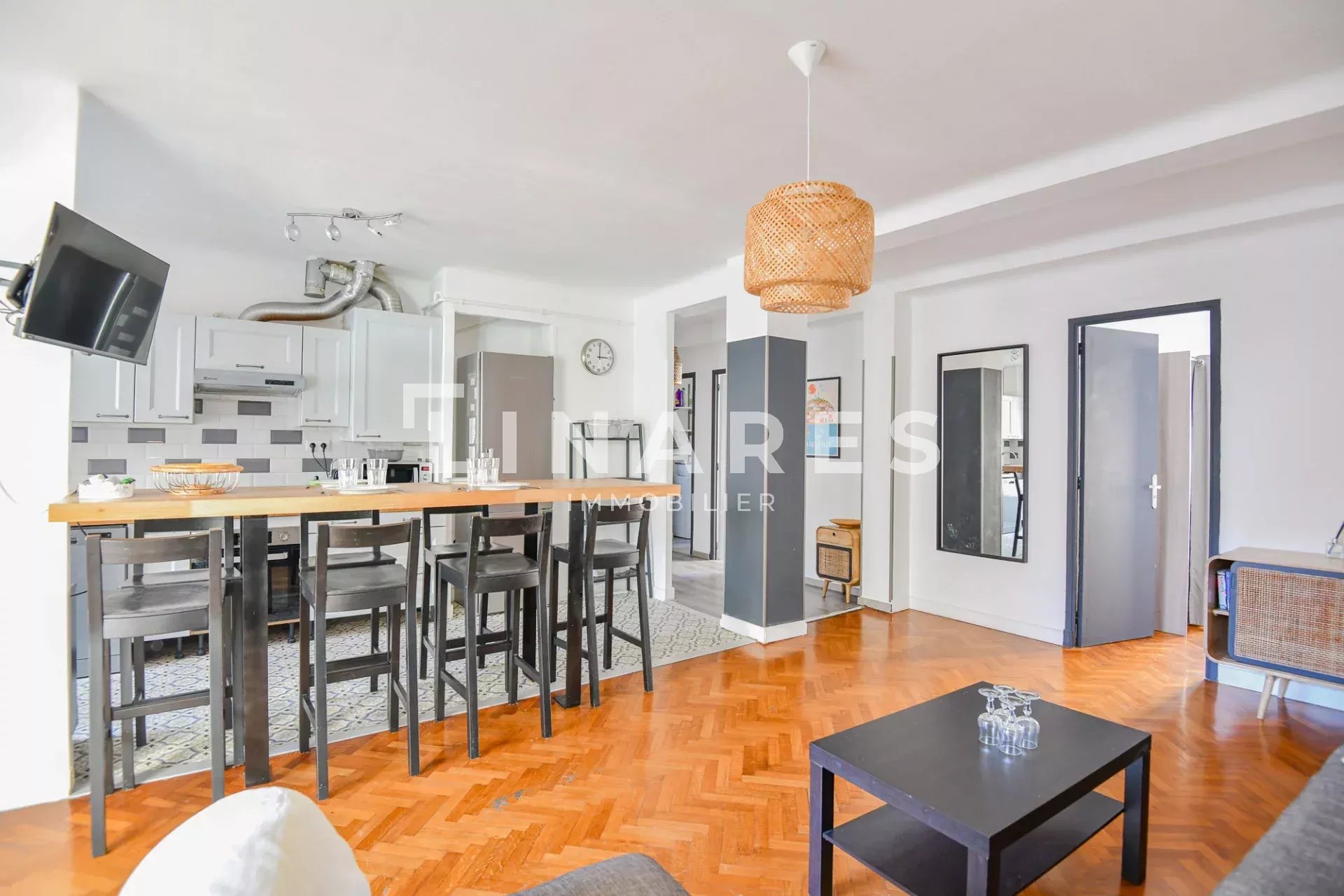 Rental Apartment Marseille 8ème
