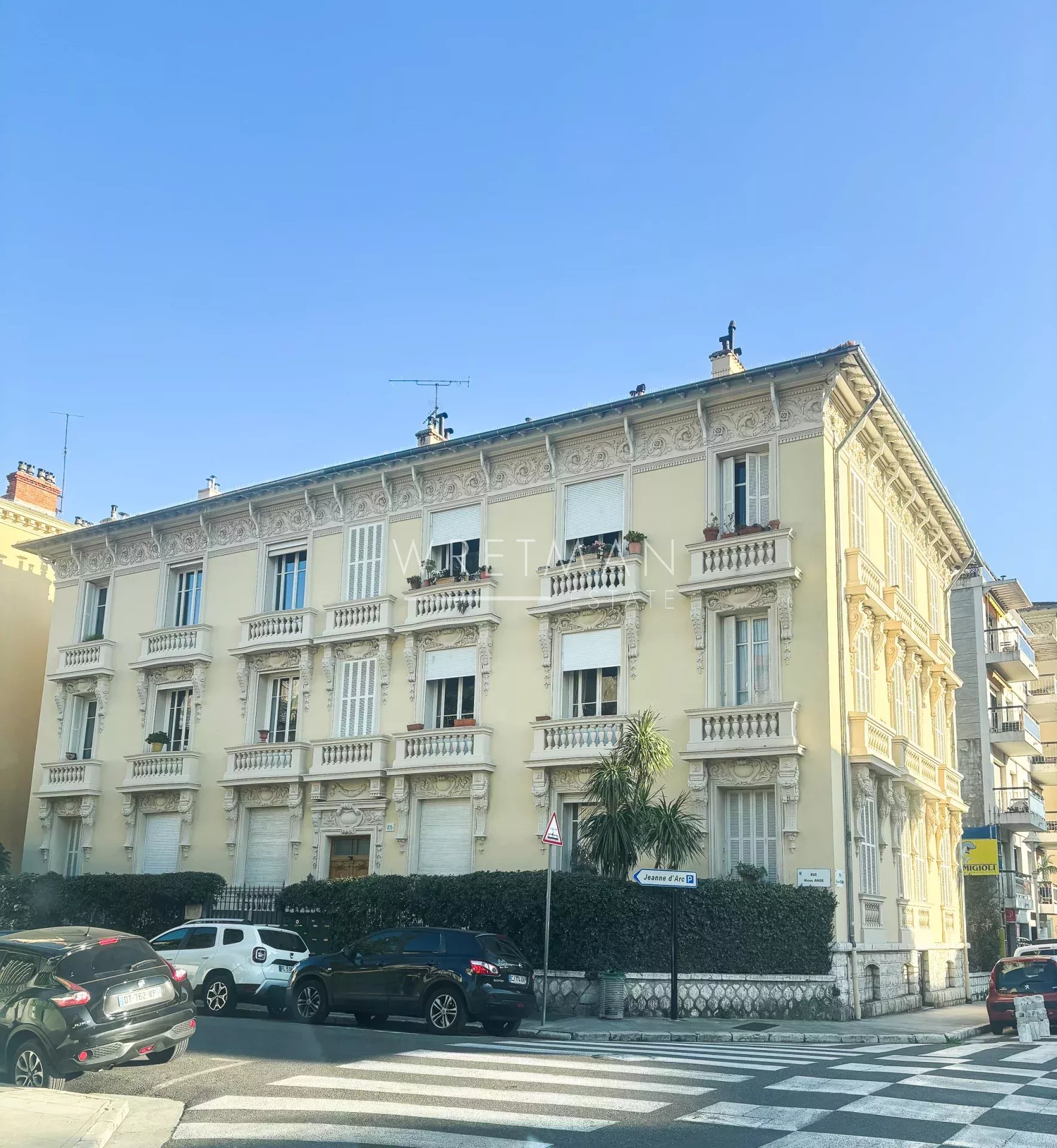 Appartement de 2 pièces à renover  - Nice Valrose