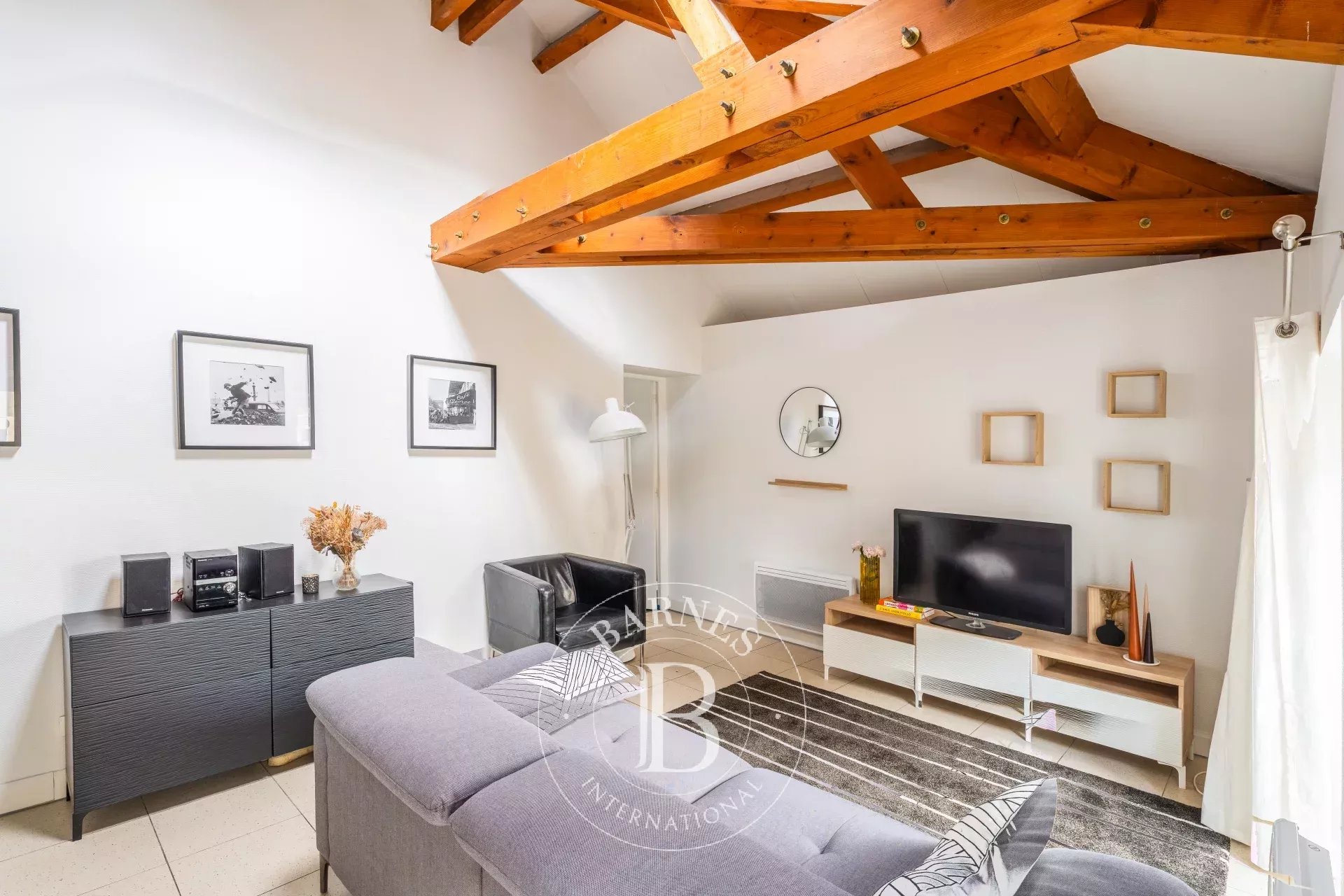 Daire Paris 18ème - picture 9