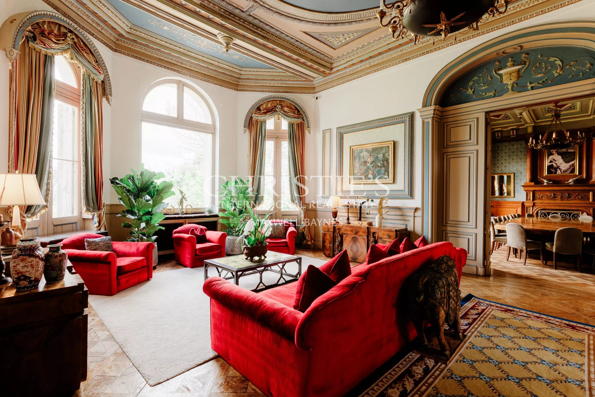 53 Bedroom Chateau's Image 8