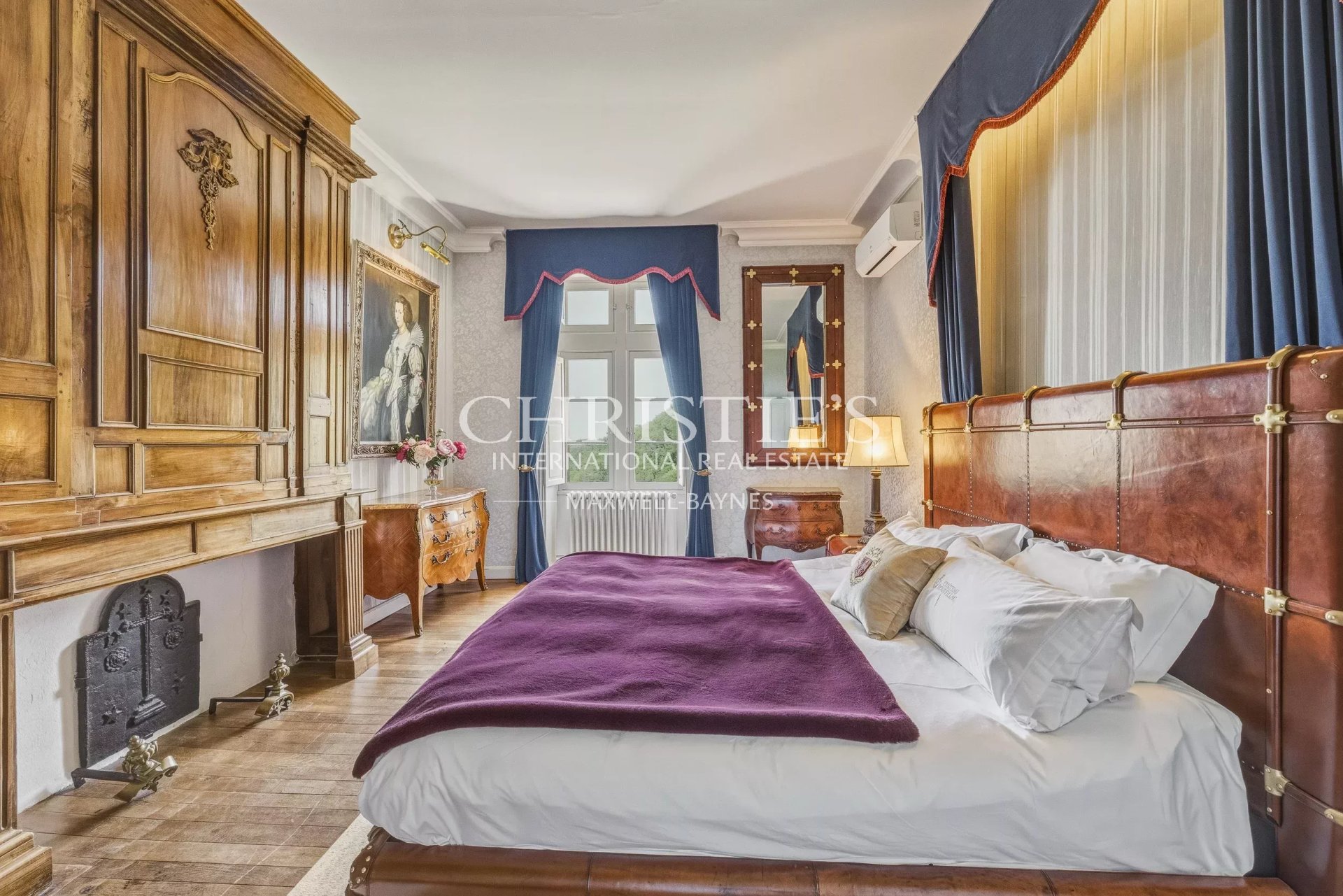 17 Bedroom Chateau's Image 15