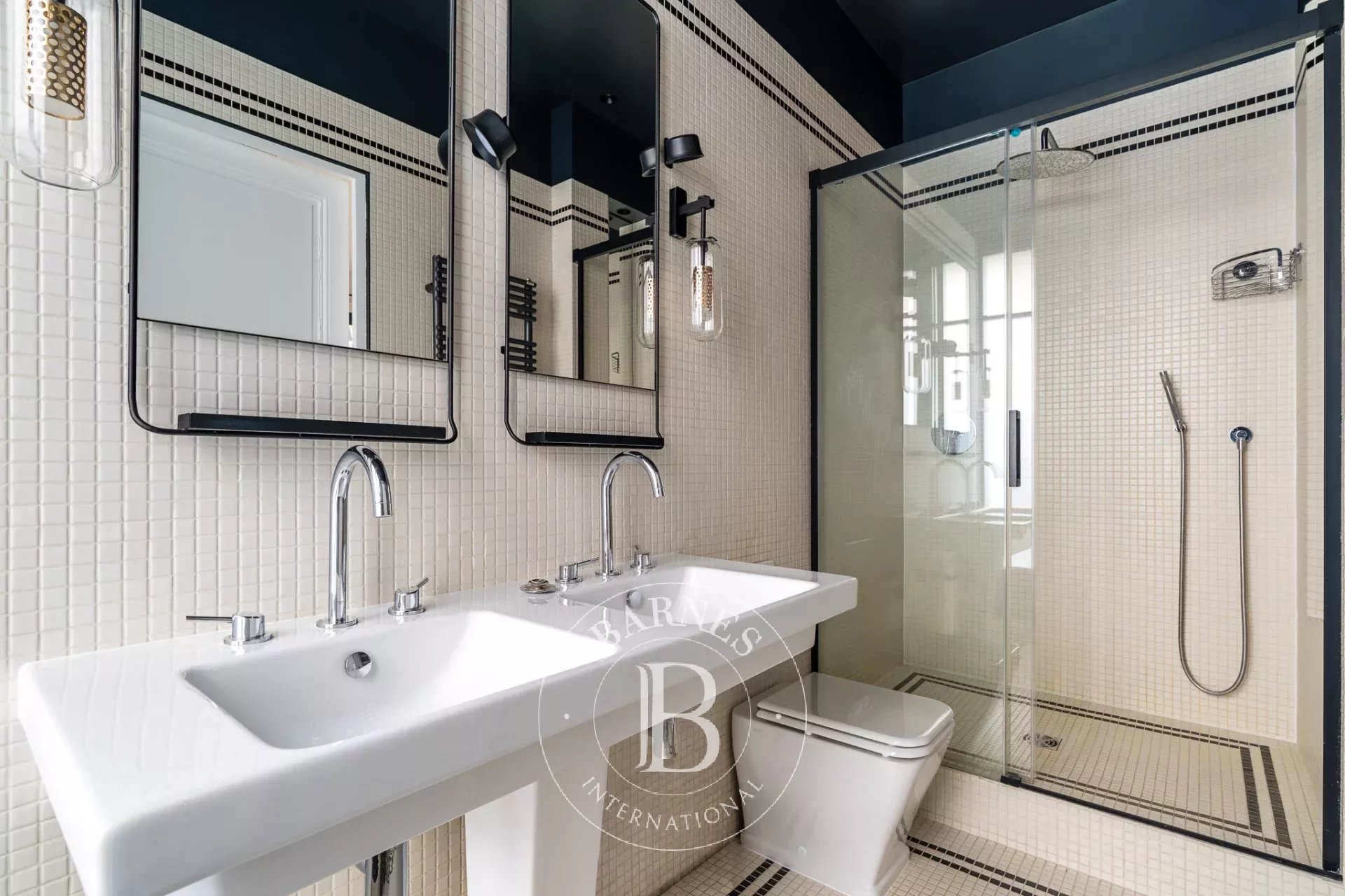 Daire Paris 16ème - picture 16