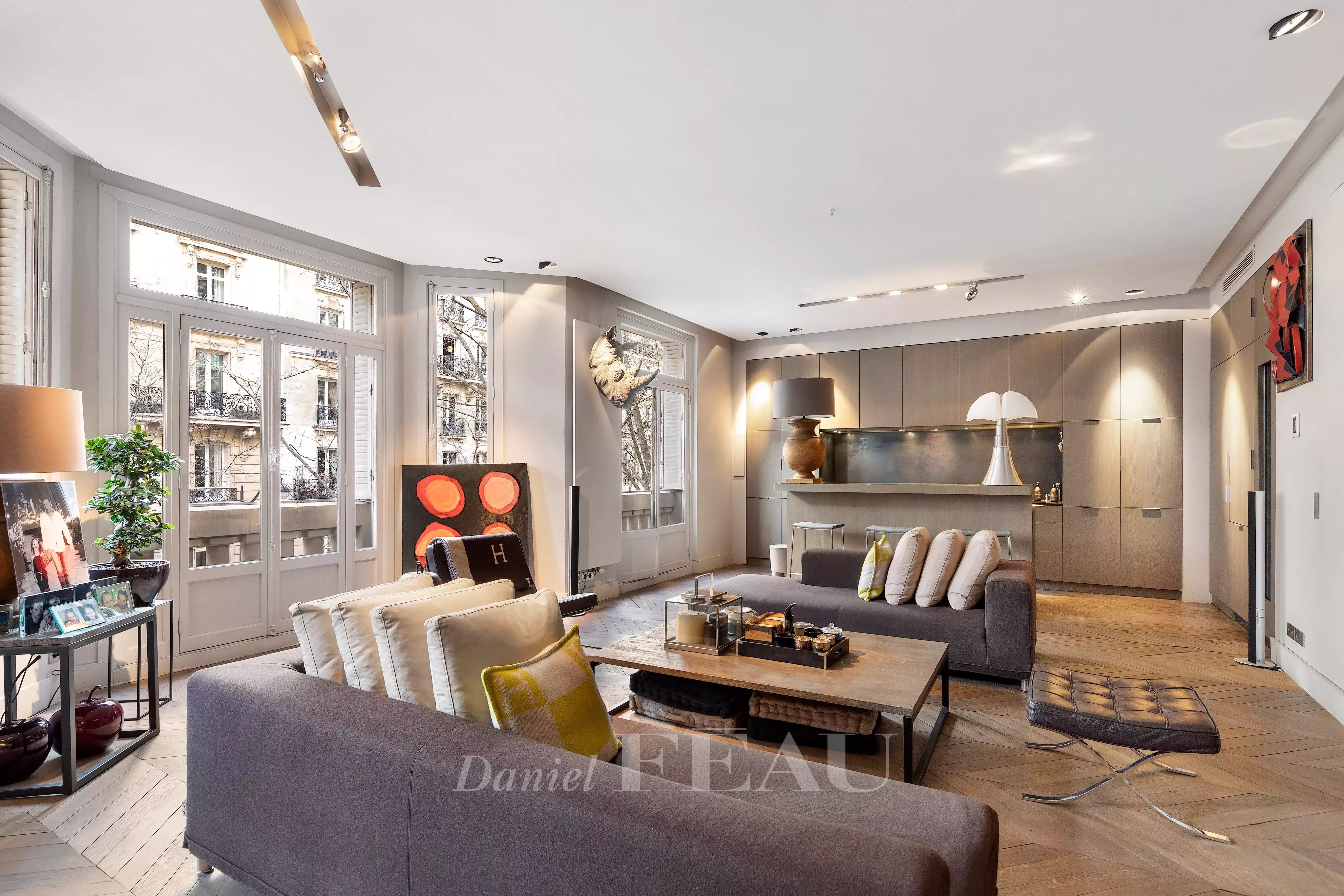 Sale Apartment Paris 7th