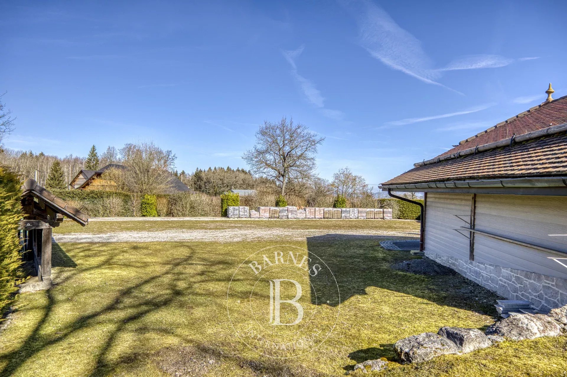 Arazi Reignier-Ésery