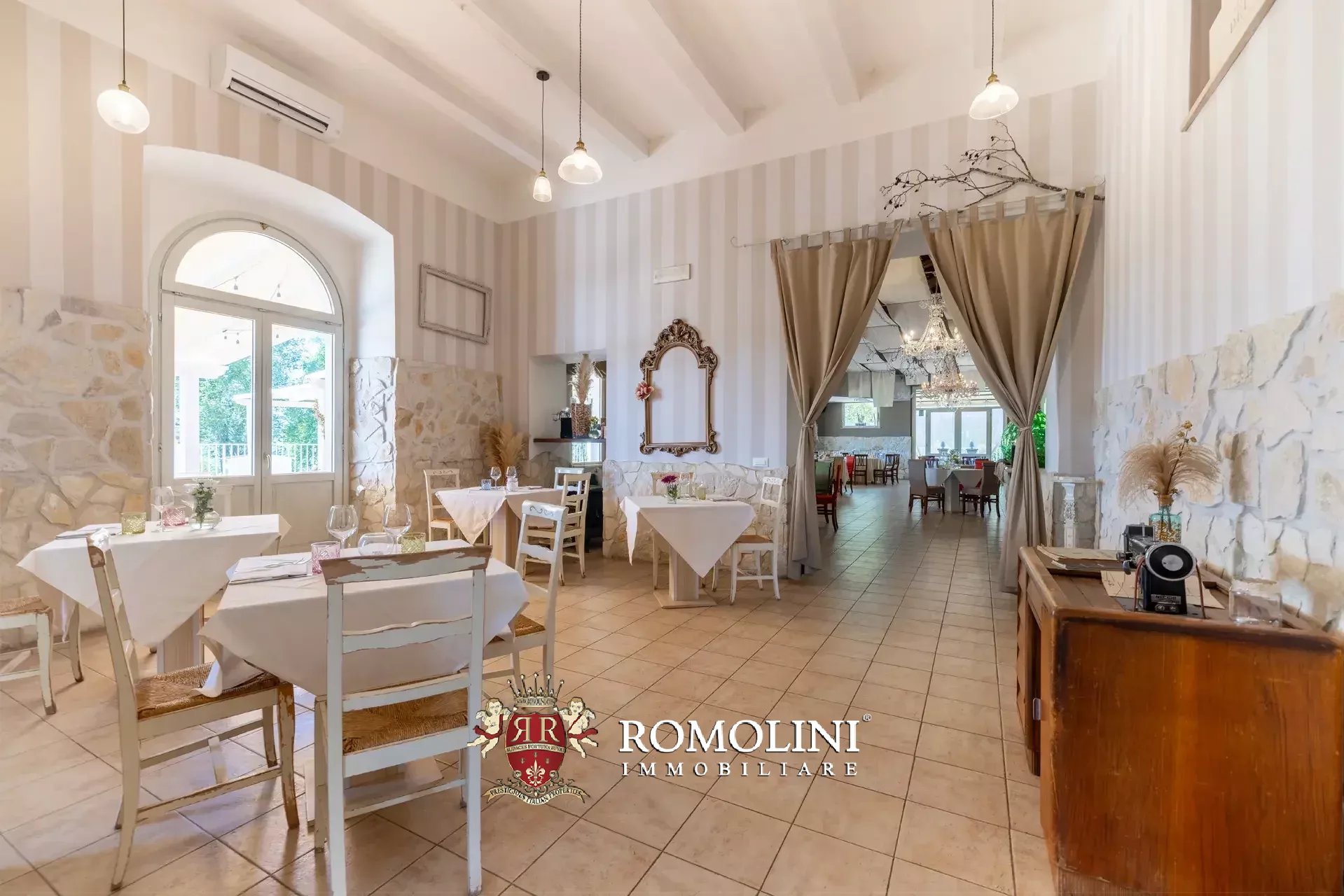 35 Bedroom Villa/Townhouse's Image 47