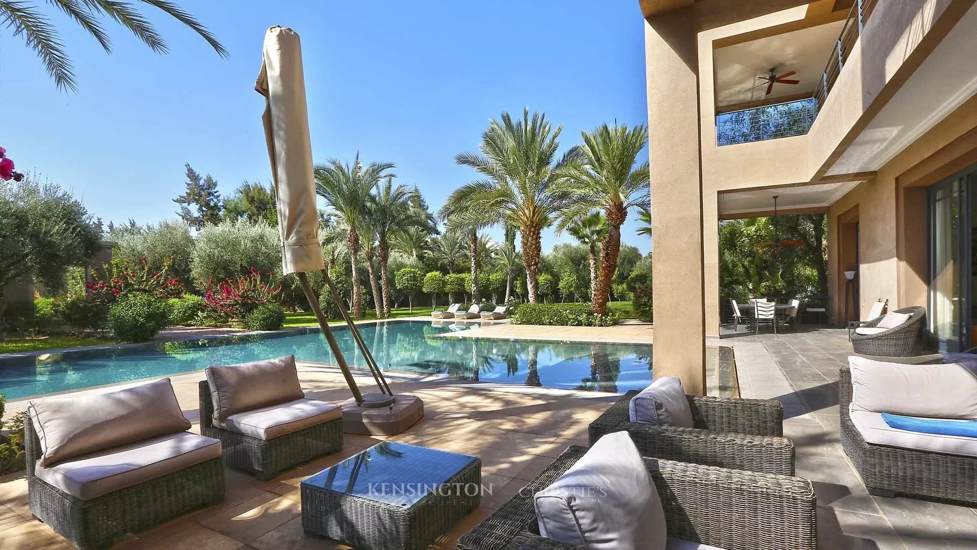 8 Bedroom Villa/Townhouse's Image 6