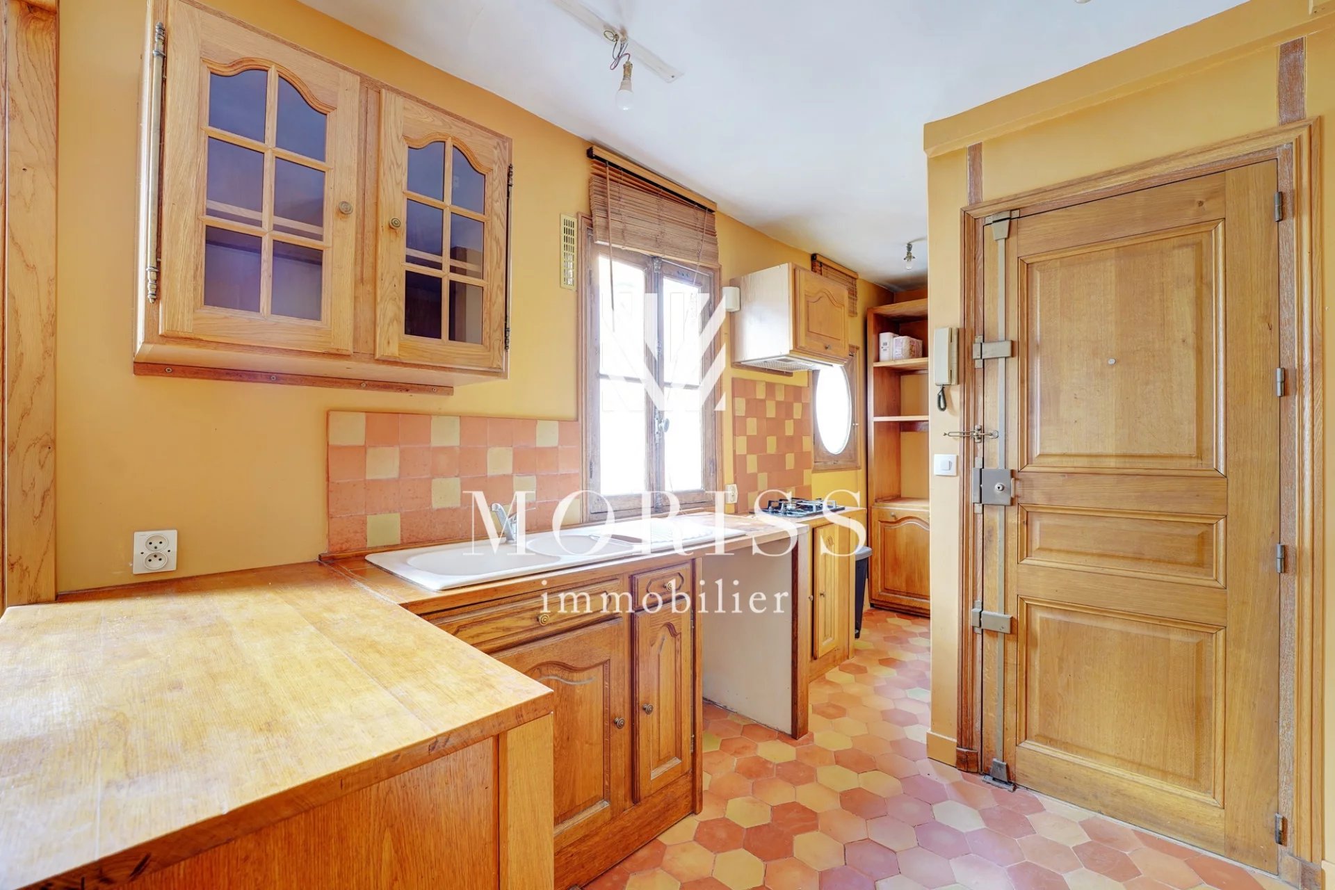 DUPLEX 2 CHAMBRES / BATIGNOLLES - Image Array