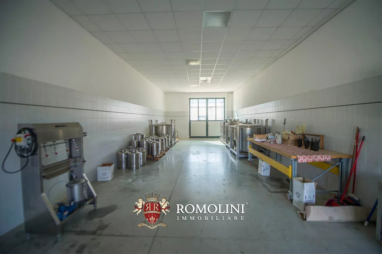50 Bedroom Vineyard's Image 47