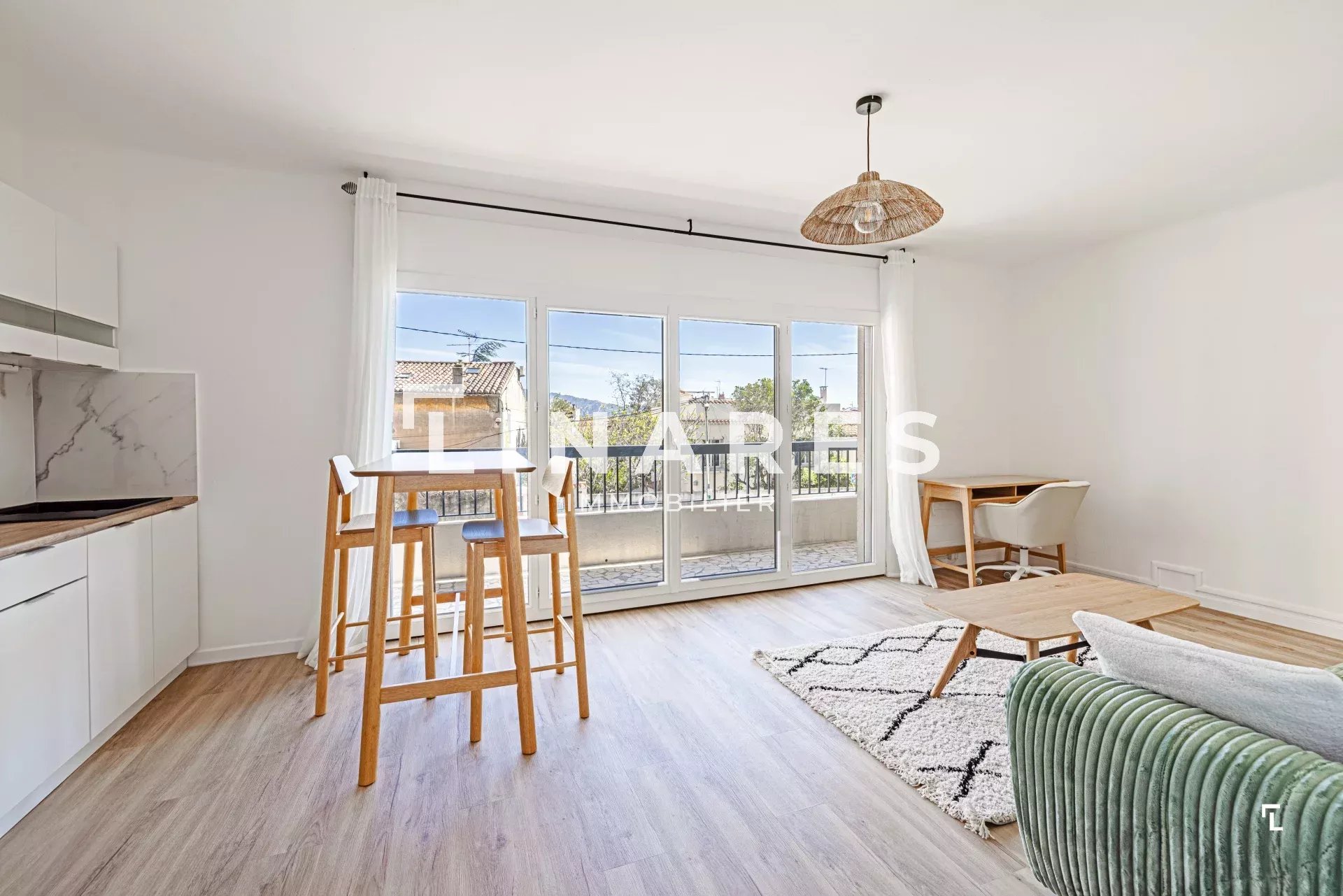 Rental Apartment Marseille 4ème Les Chartreux