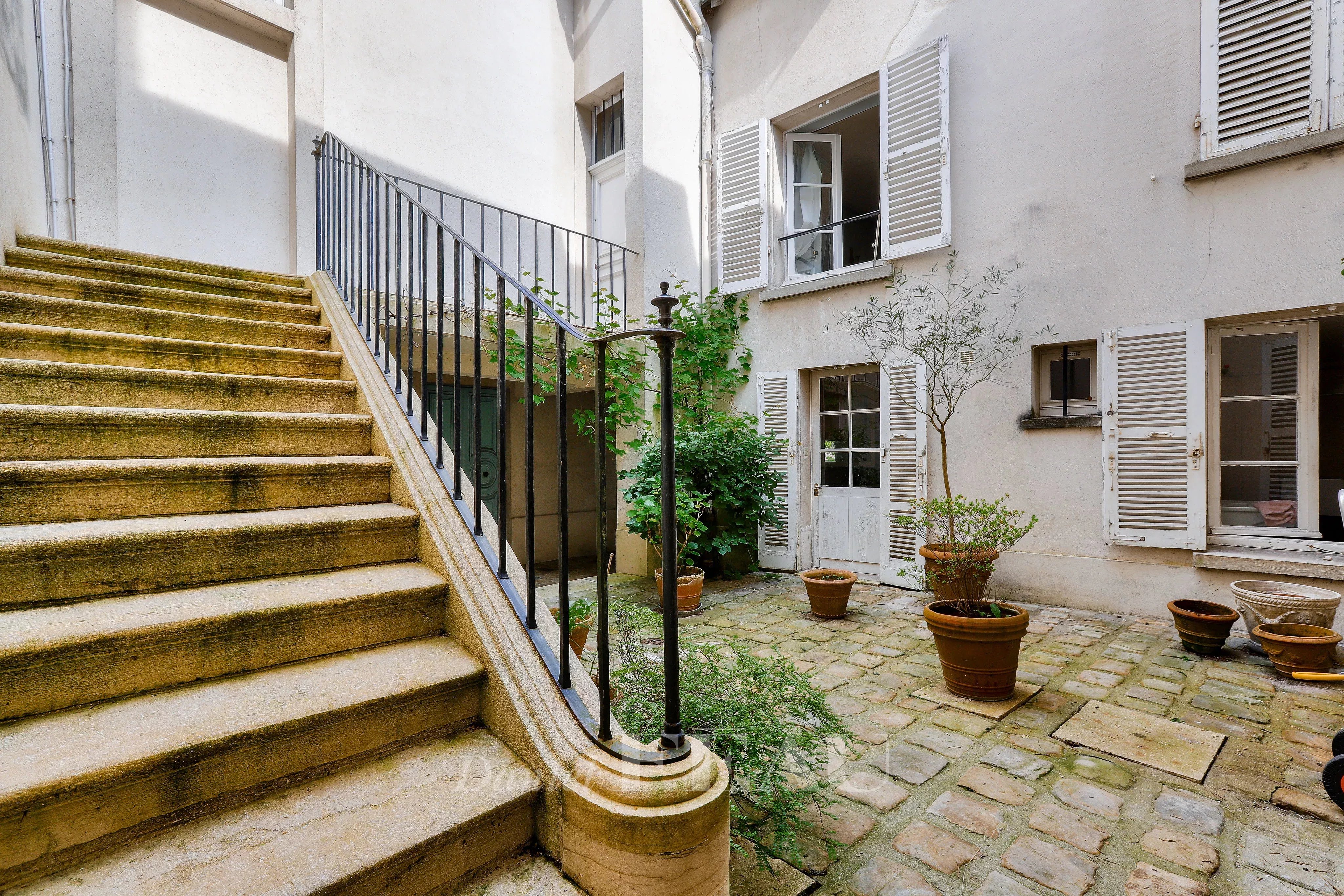 Sale House Marnes-la-Coquette