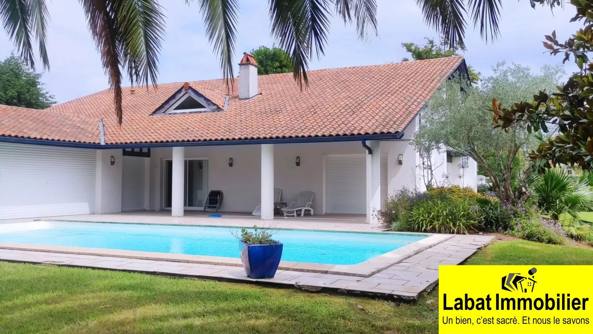 BIARRITZ, Villa d'architecte 6 pièces avec piscine