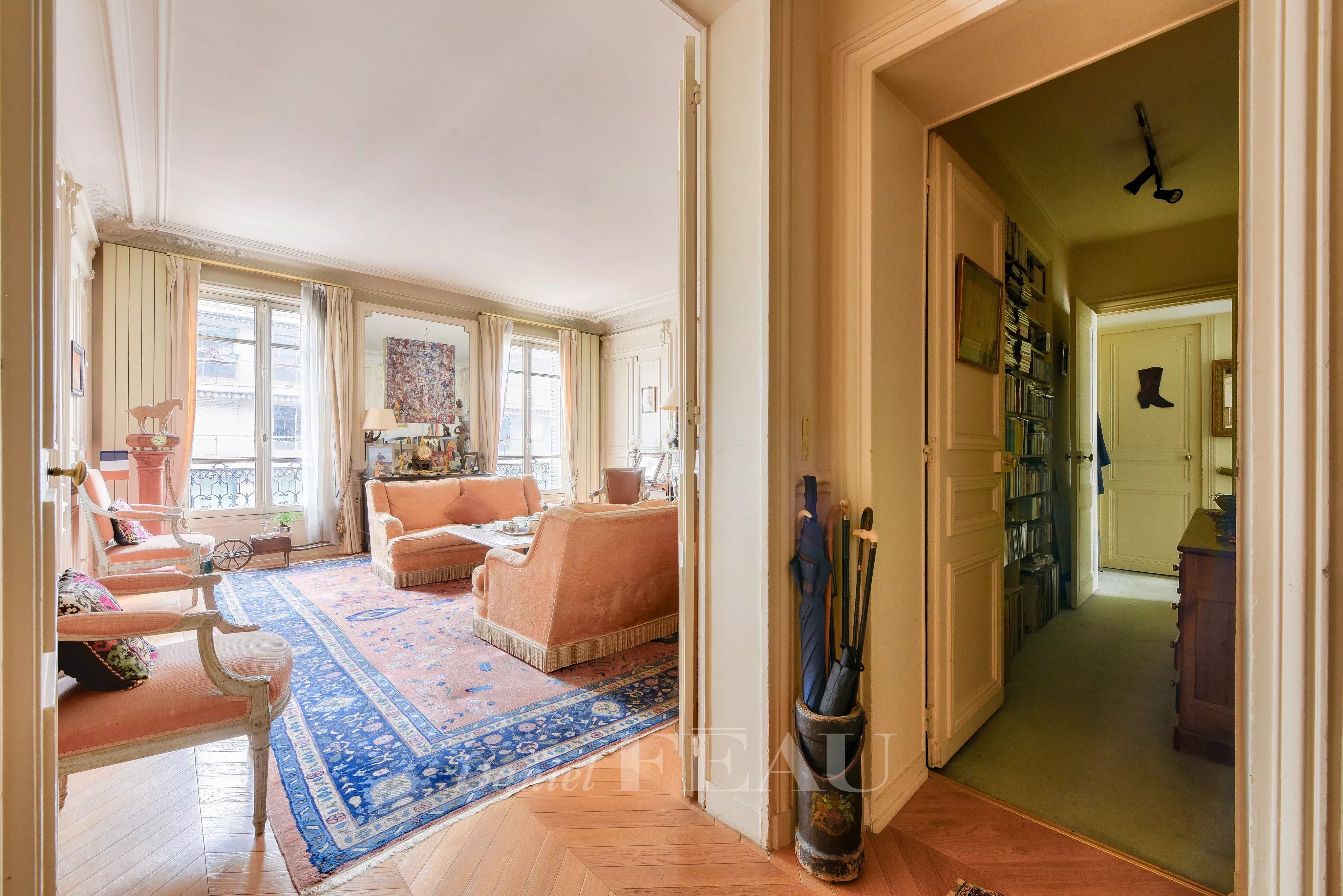 Sale Apartment Paris 17th