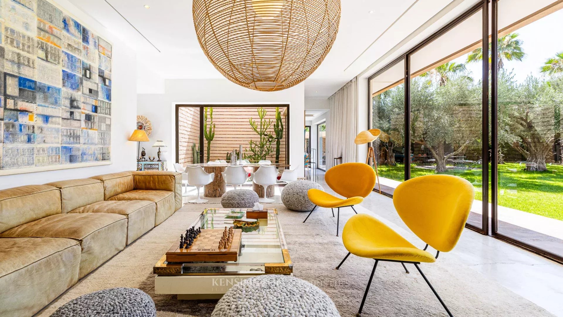 6 Bedroom Villa/Townhouse's Image 21