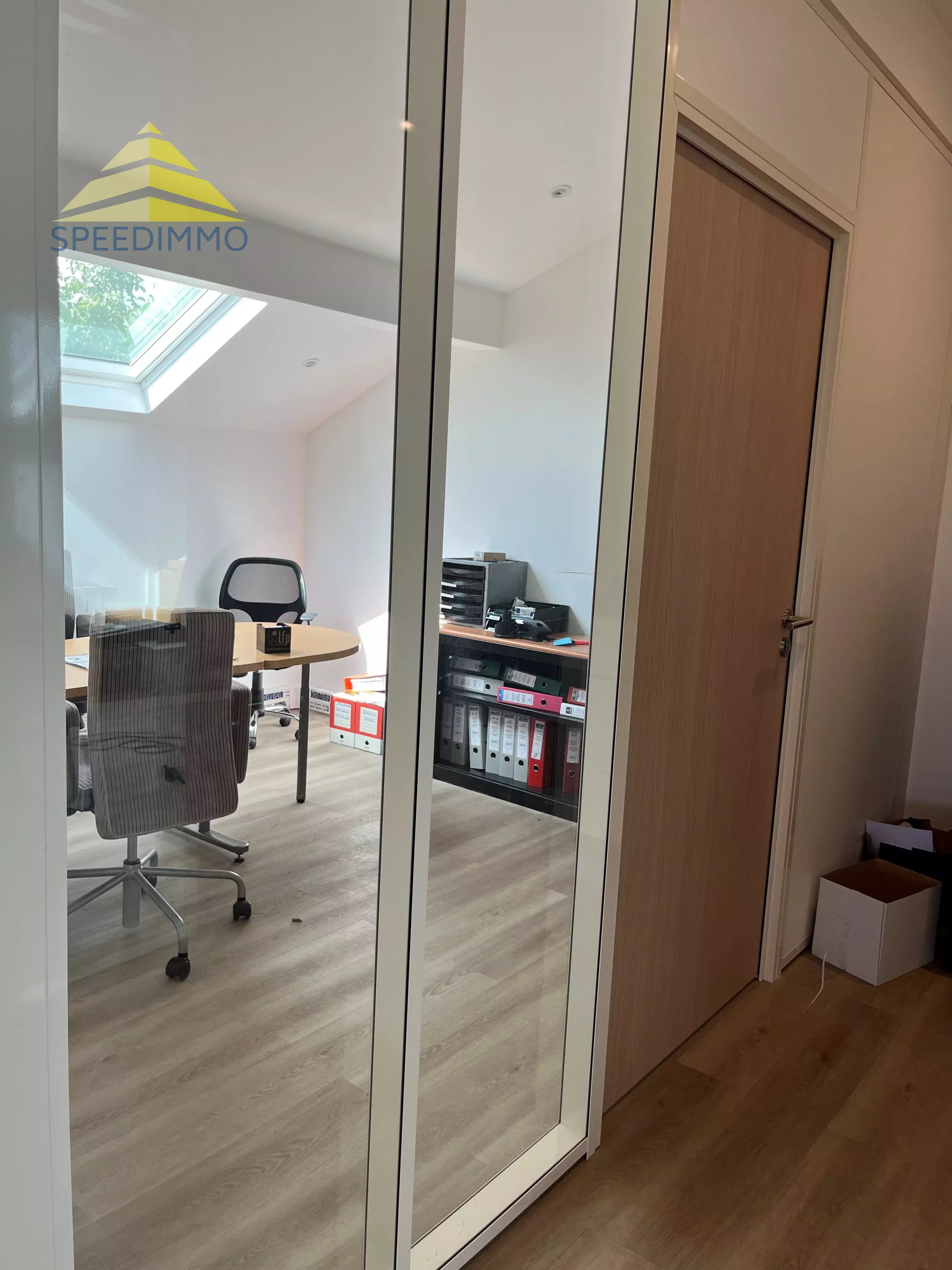 BÂTIMENT INDÉPENDANT RÉCENT (2022)