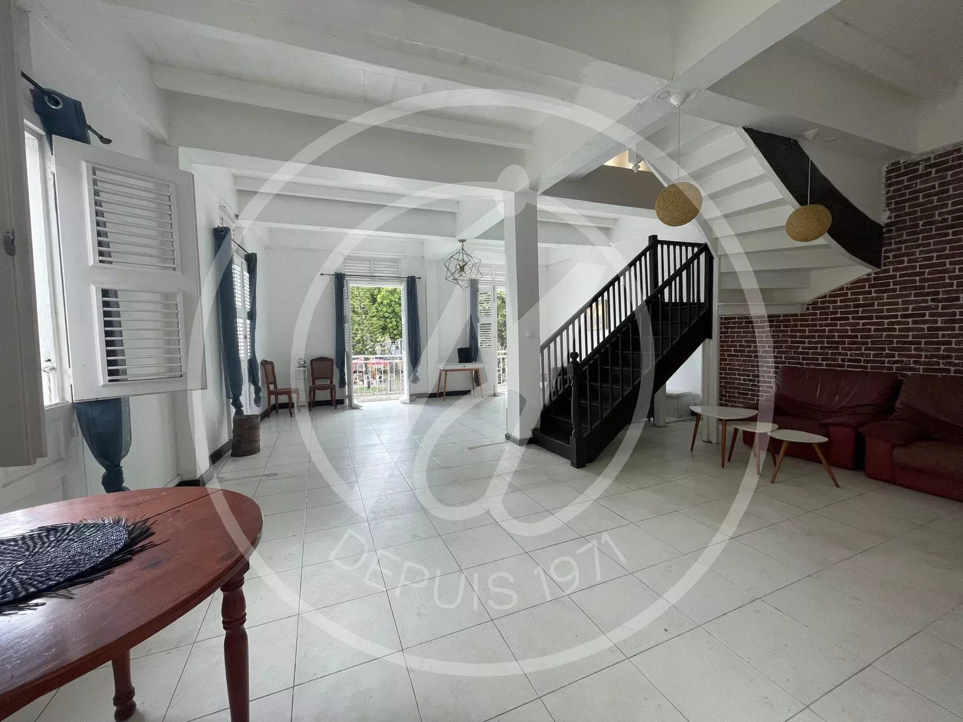 A VENDRE 371 000 € Immeuble de charme à POINTE A PITRE