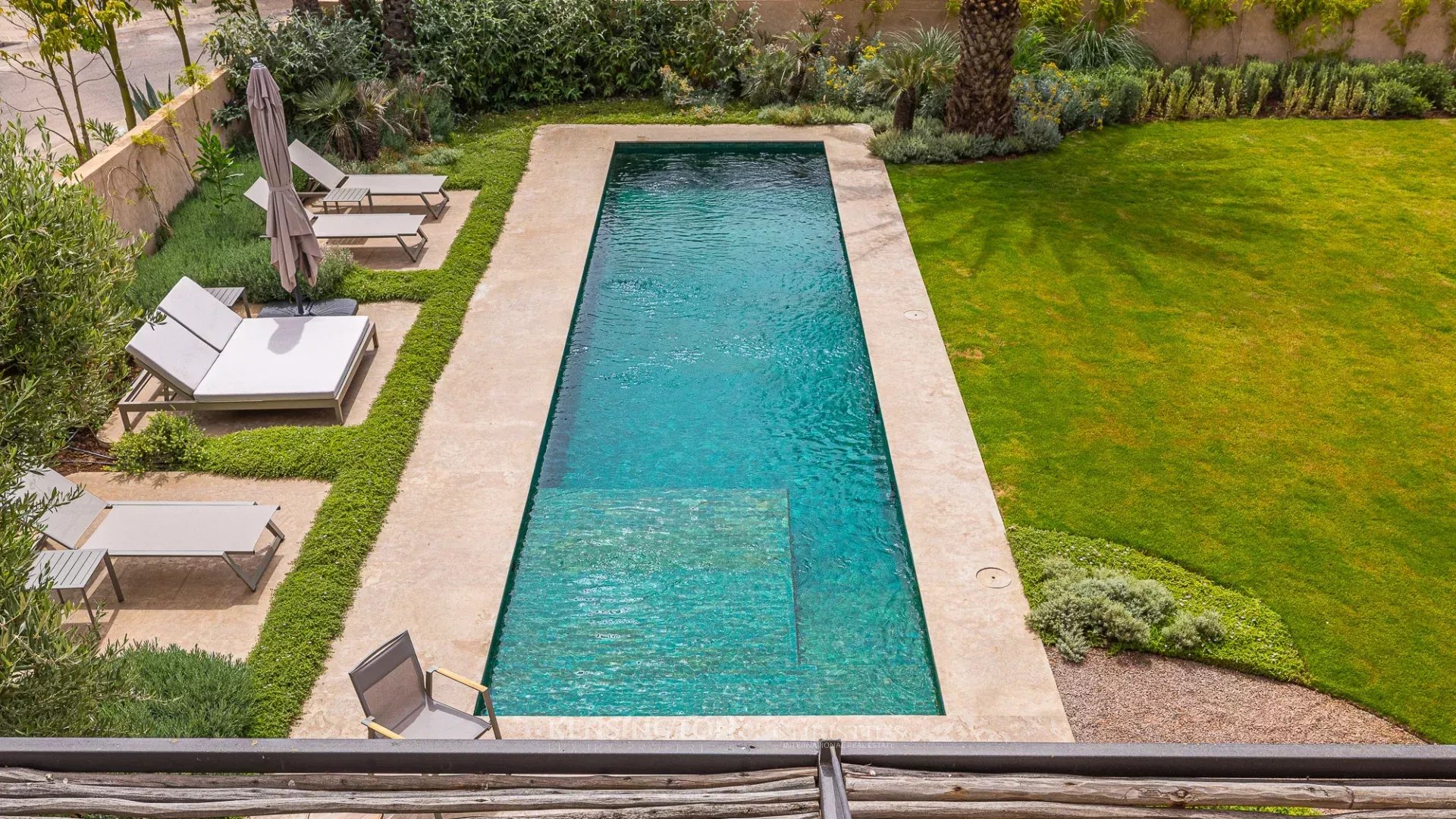 5 Bedroom Villa/Townhouse's Image 33