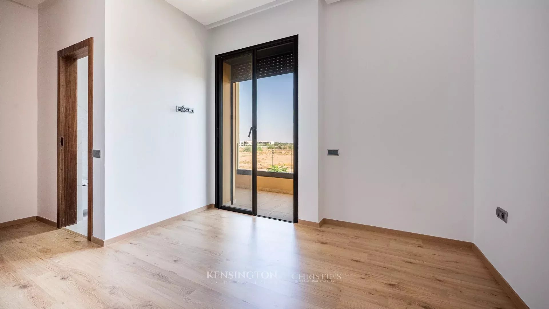 5 Bedroom Villa/Townhouse's Image 7