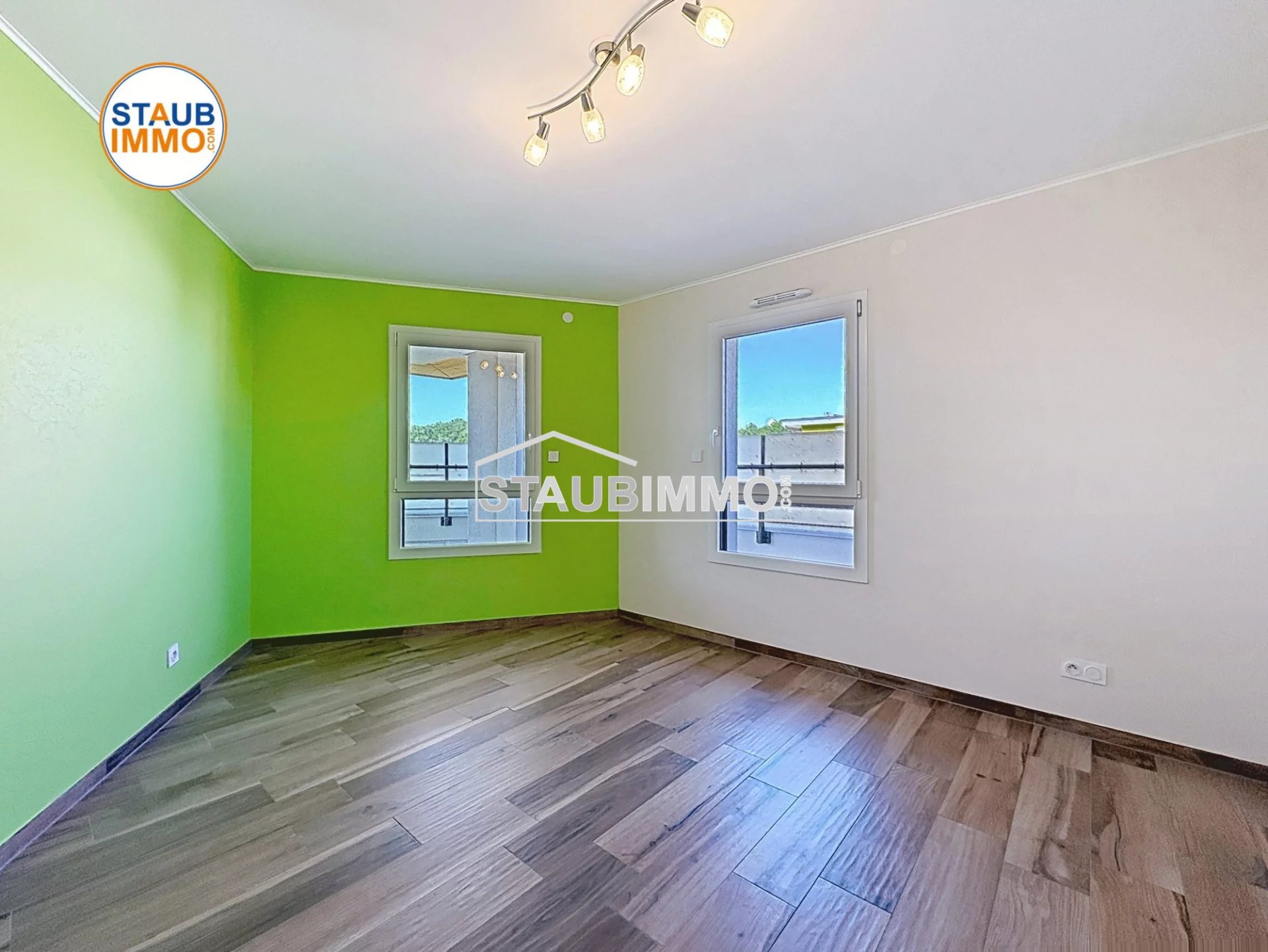 Blotzheim, Attique de 91 m² avec une grande terrasse de 74 m²