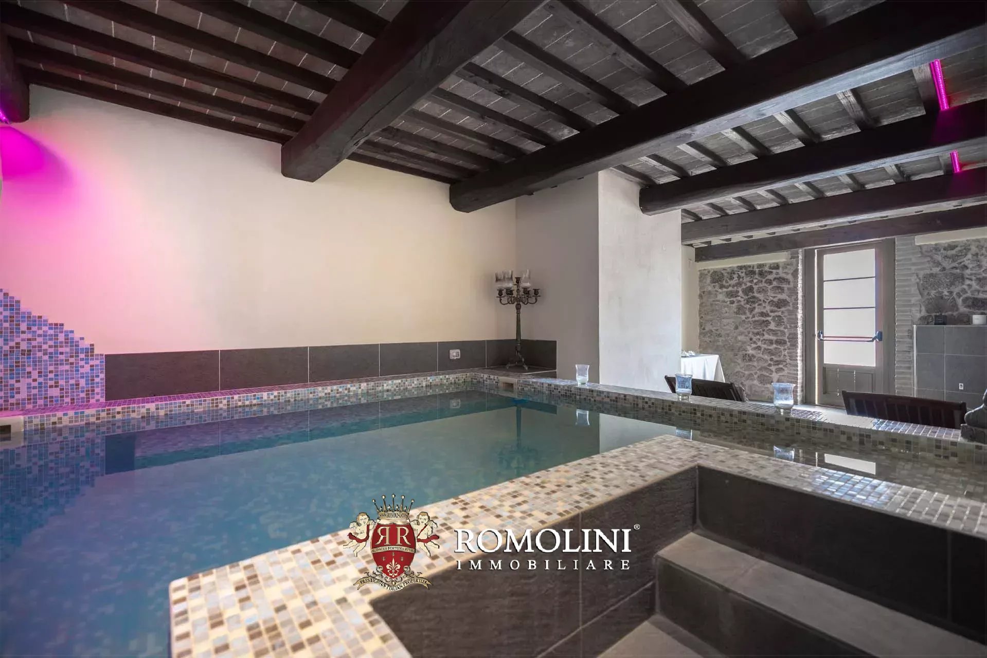 14 Bedroom Villa/Townhouse's Image 41
