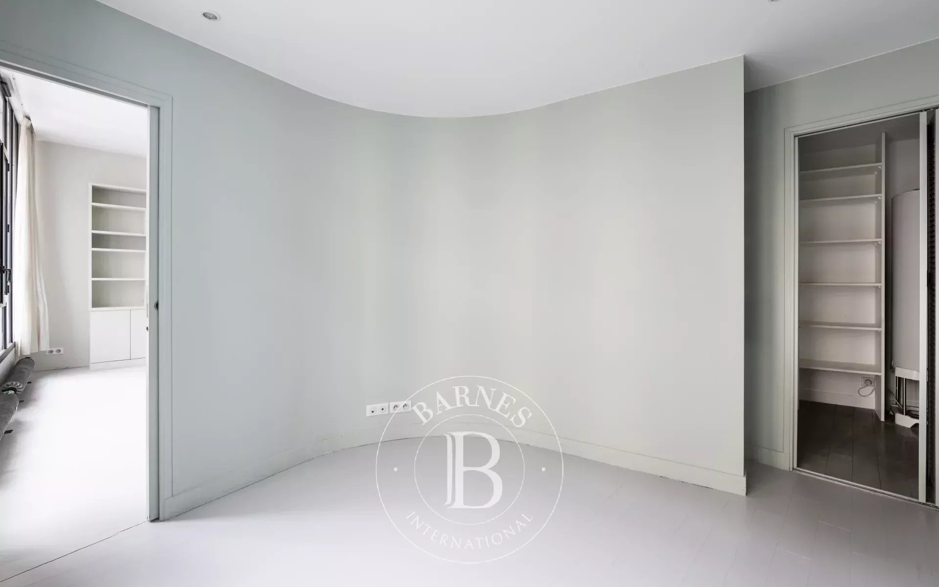 Daire Paris 18ème - picture 15