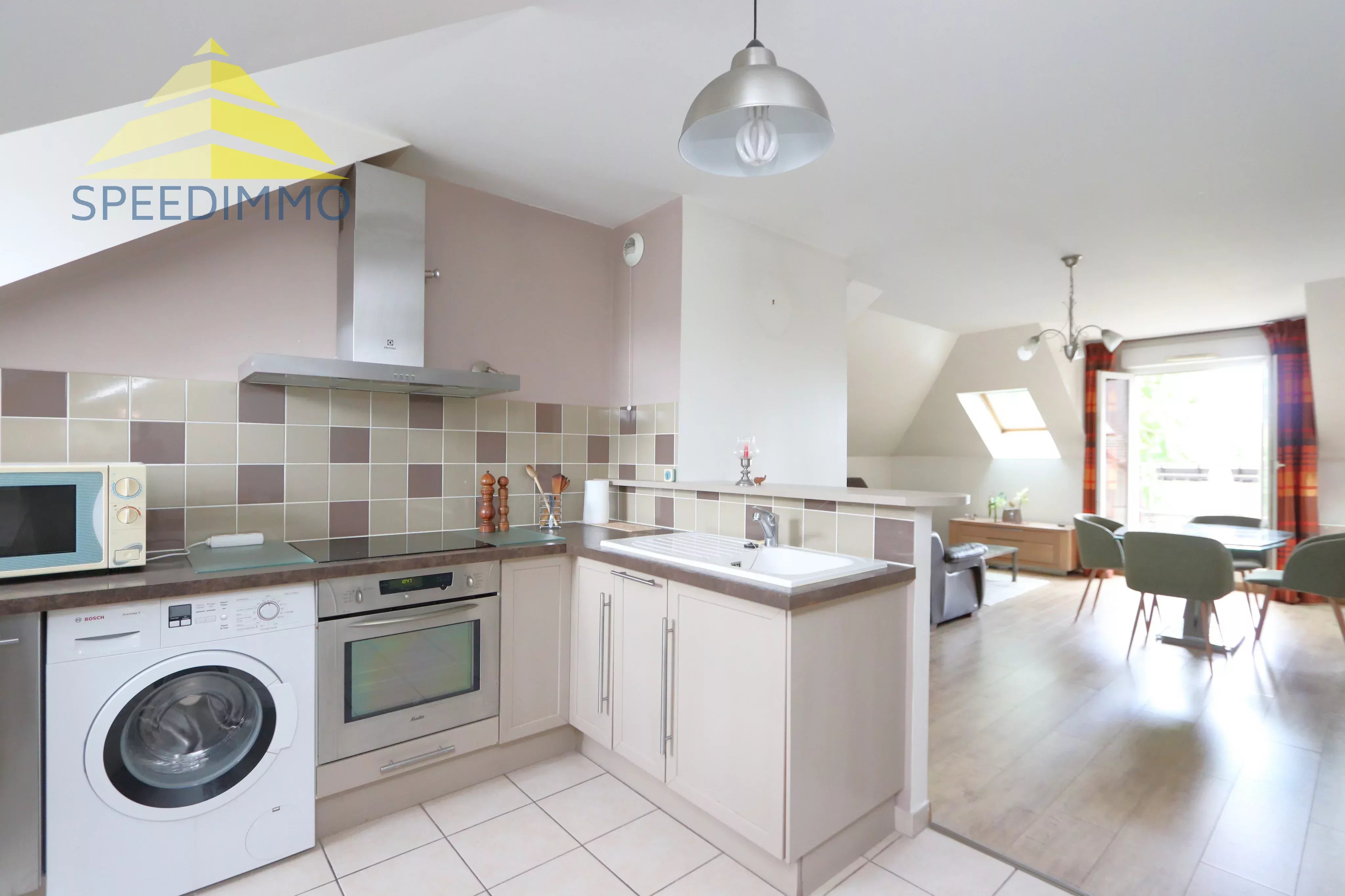 Appartement avec  ascenseur au dernier étage