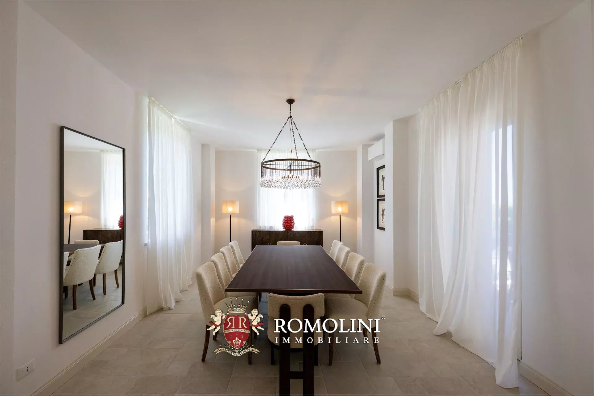 ECO-FRIENDLY VILLA FOR SALE NOT FAR FROM THE SEA, PISA, TUSCANY