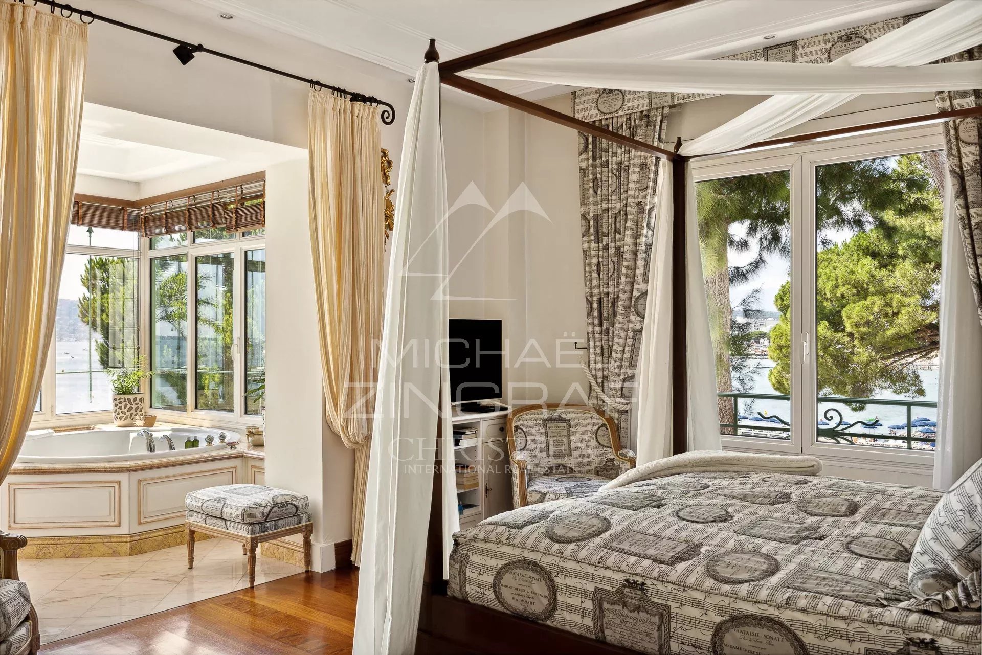 8 Bedroom Villa/Townhouse's Image 20