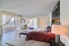 Cannes Penthouse: Luxury Family Estate on The Croisette with Pool — photo 4 of 7