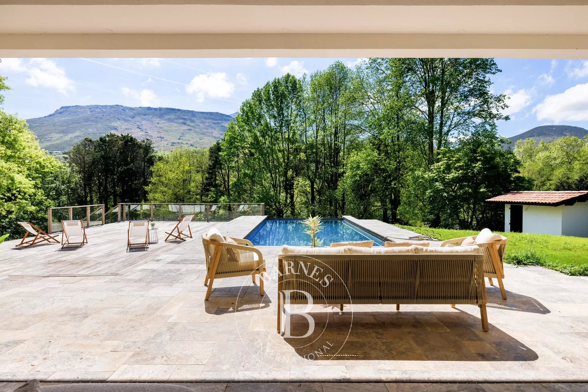 Maison Ascain  -  ref 85984463 (picture 1)
