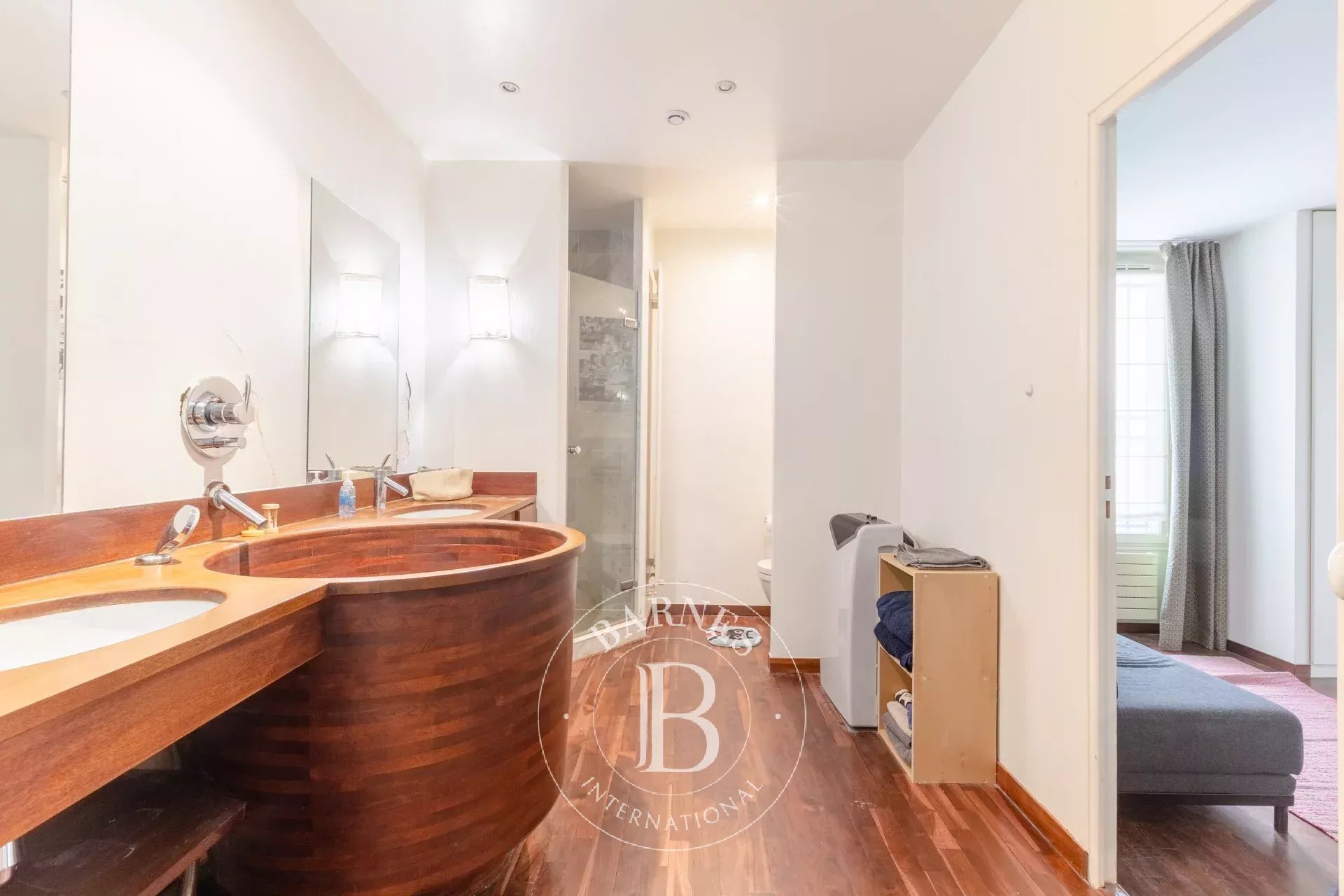 Daire Paris 3ème - picture 18